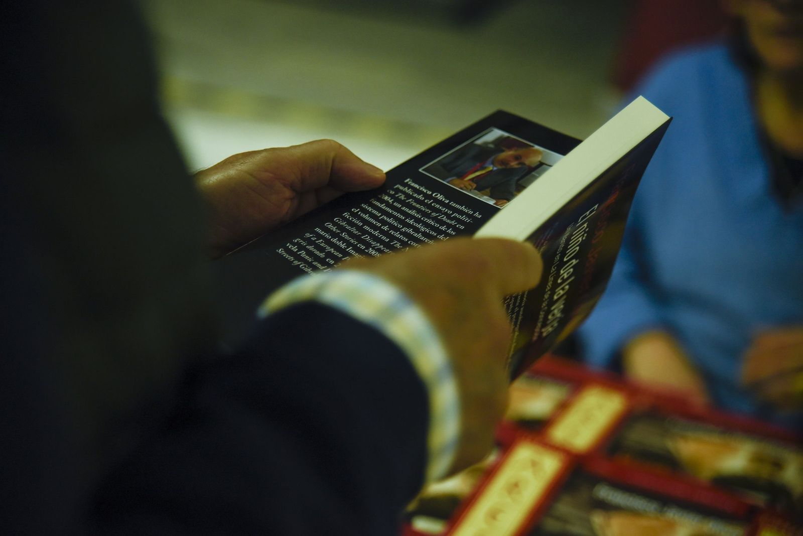 Las fotos de la presentación del libro 'El niño de la Verja', de Francisco Oliva