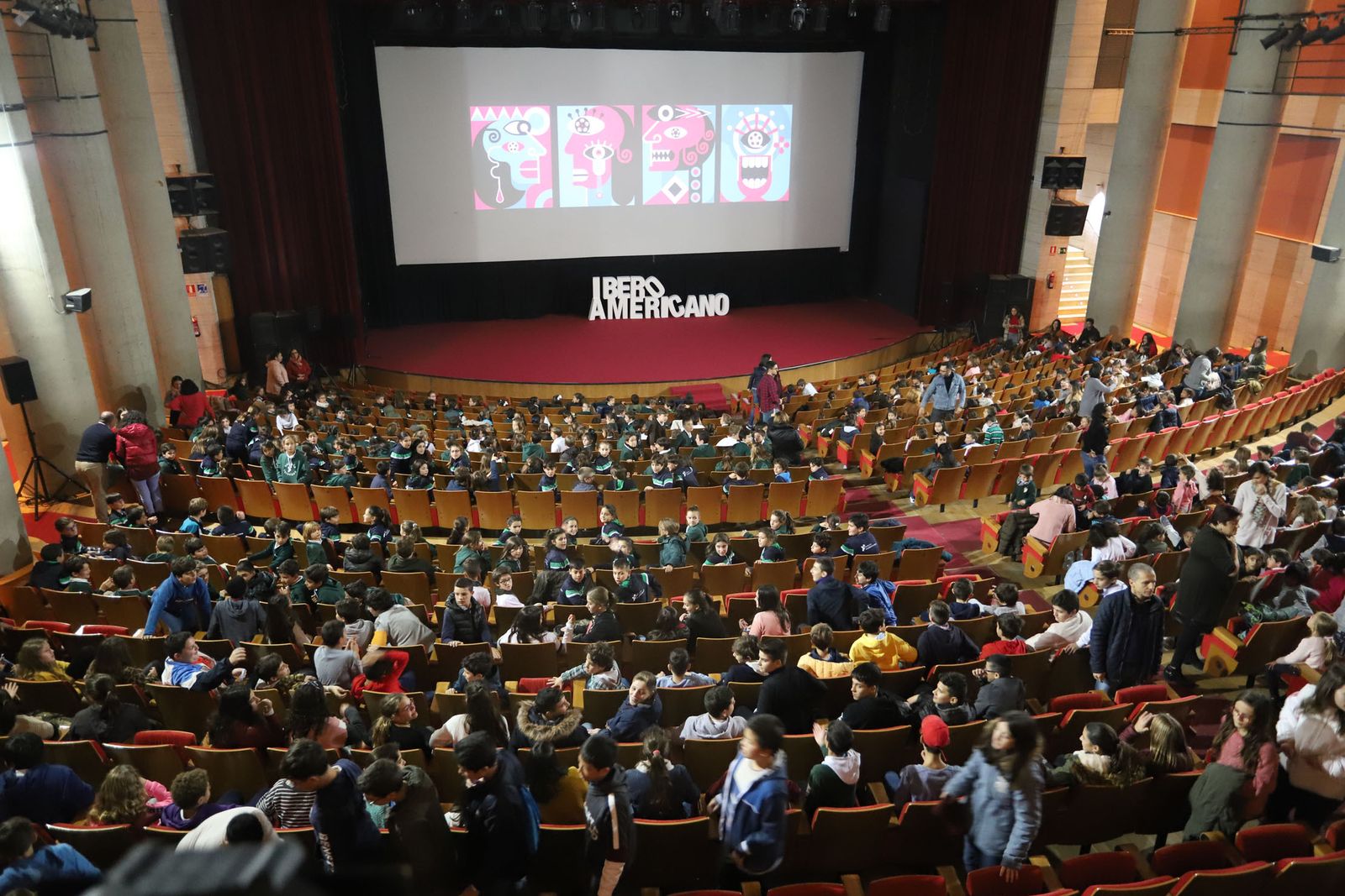 La Casa Colón recibe diariamente la visita de varios grupos de alumnos de diversos centros escolares de la provincia.