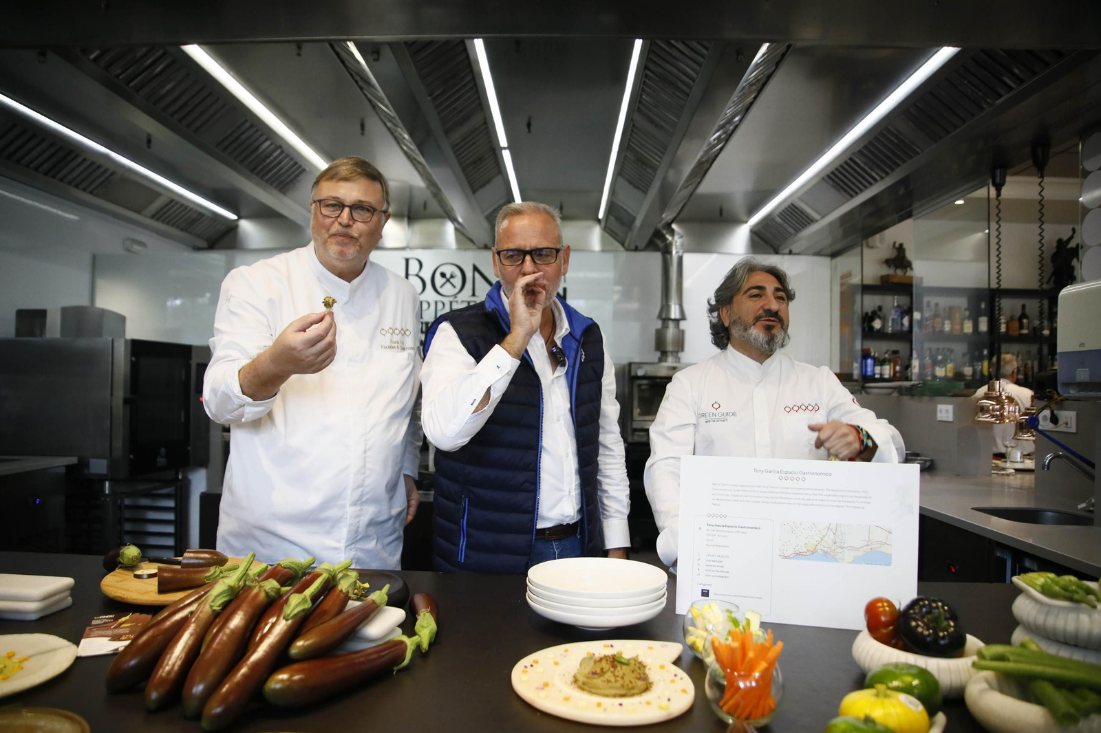 Las imágenes de una nueva variedad de berenjena en Almería