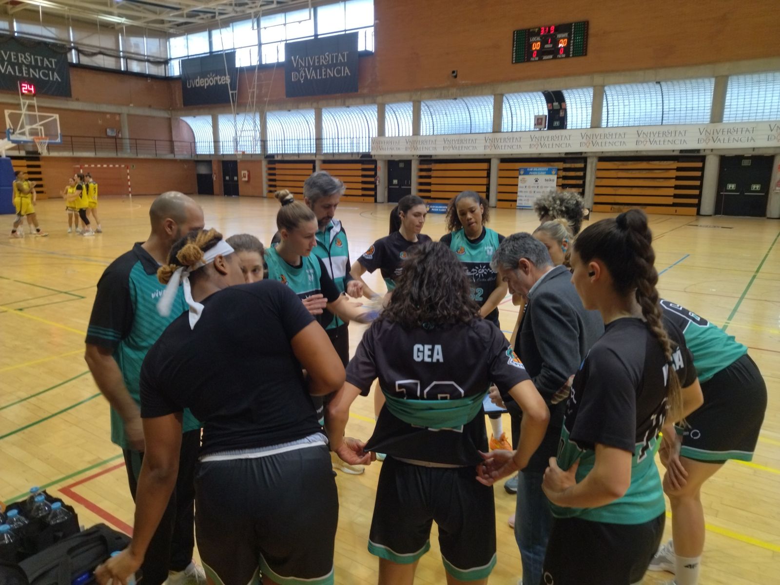 Imagen del Picken Claret-CAB Estepona.