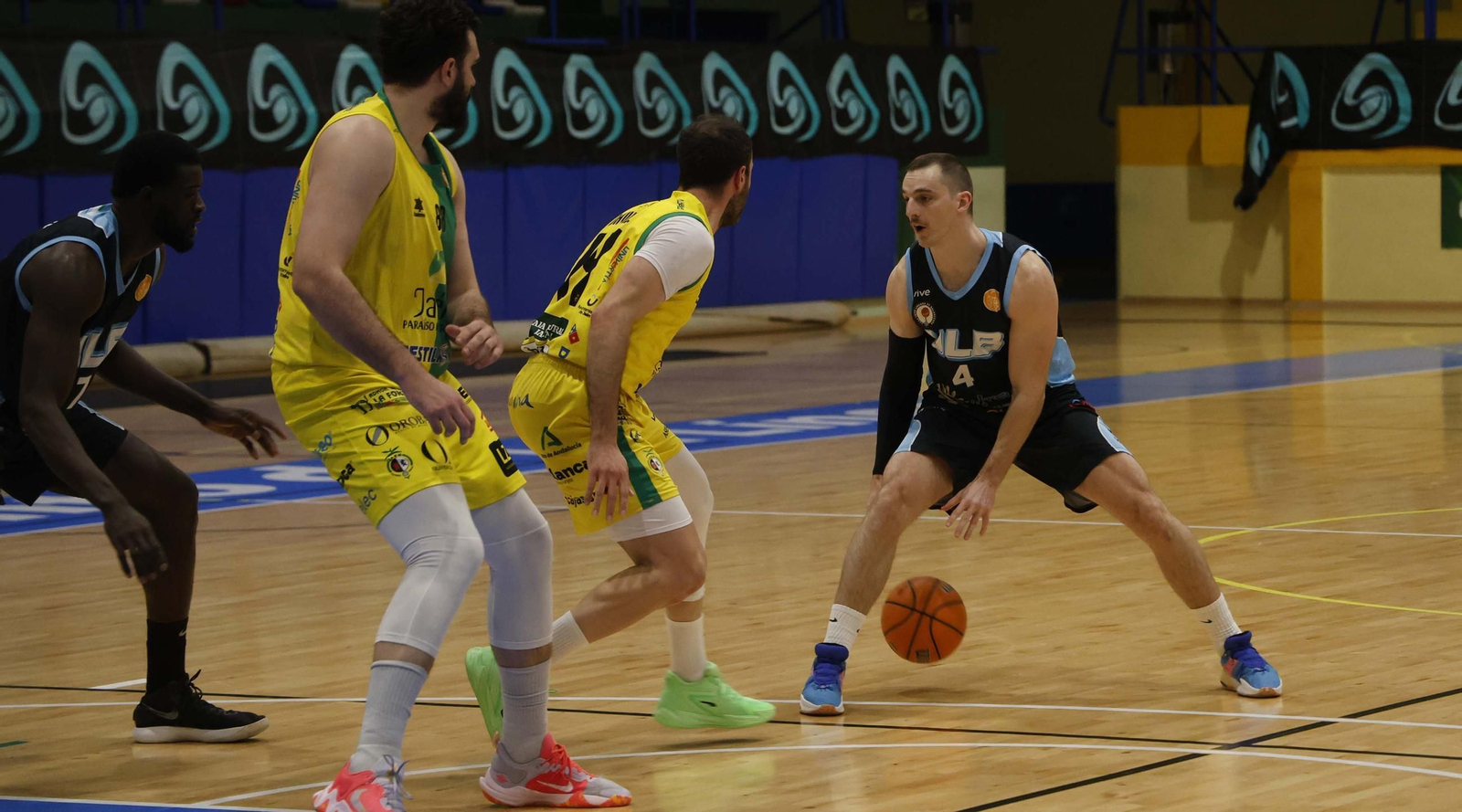 Las fotos del ULB - Jaén FS de la Tercera FEB