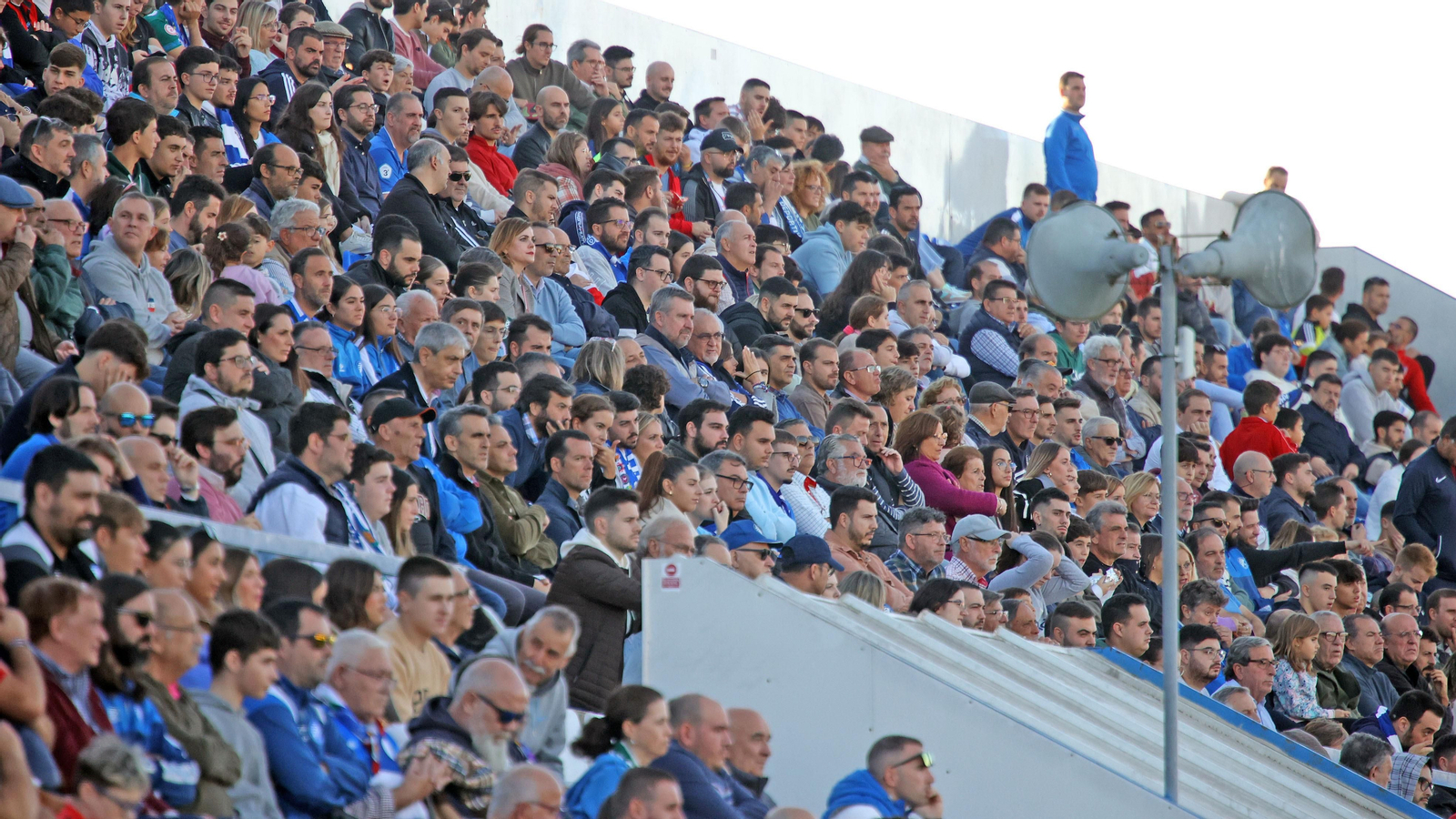 Búscate en el Xerez DFC - Córdoba B en el Pedro S. Garrido de Jerez