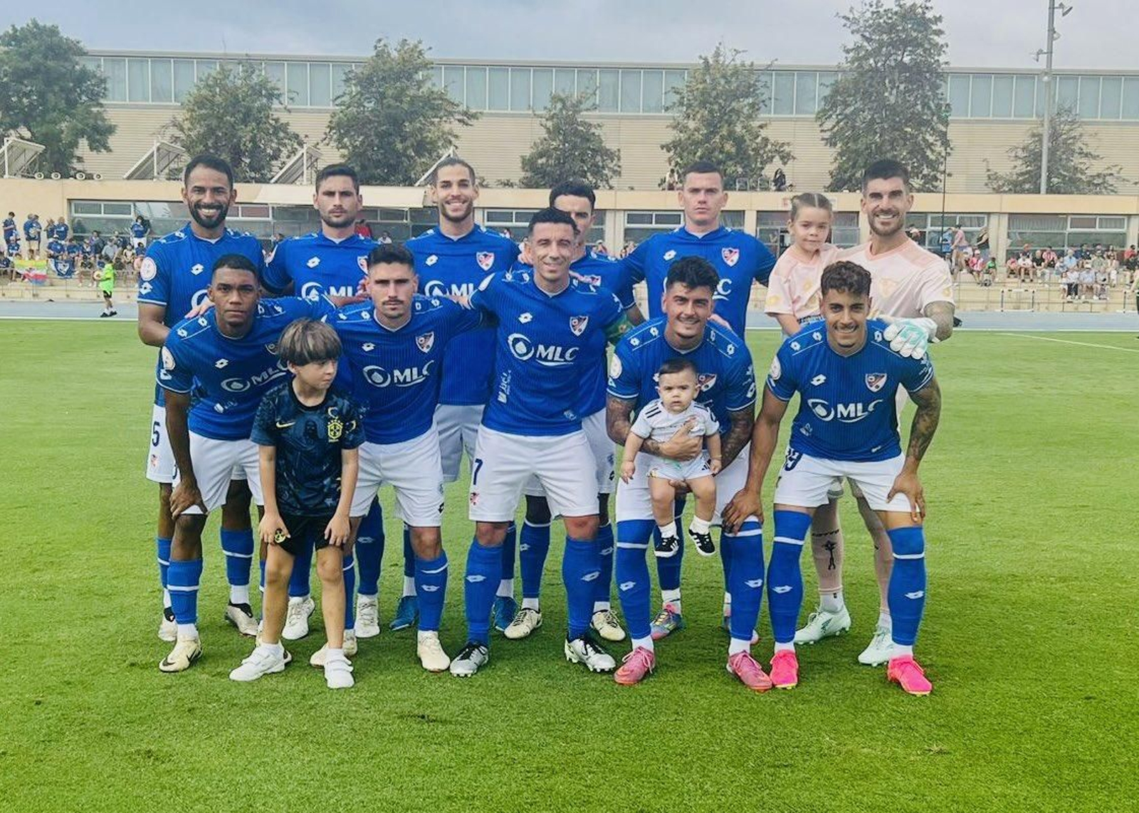 Alineación inicial del conjunto azulillo en Almería.