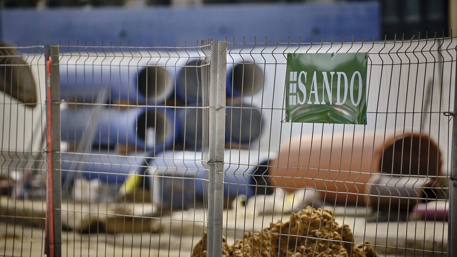 La empresa Sando gestiona los trabajos de la obra de saneamiento.