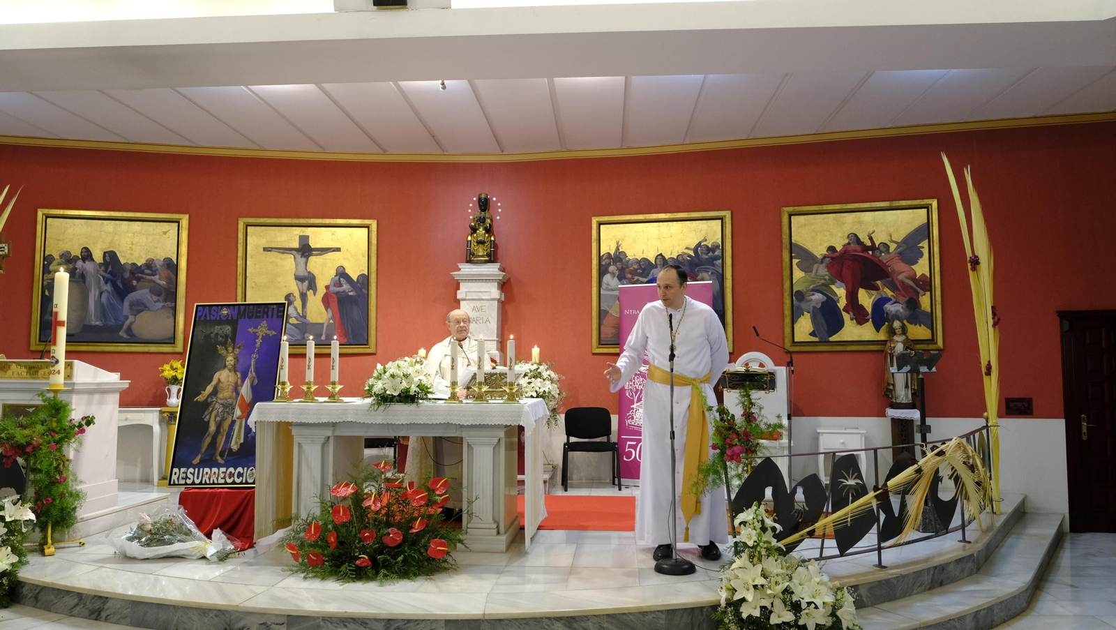 El Resucitado de Almería se suspende por la lluvia, en imágenes