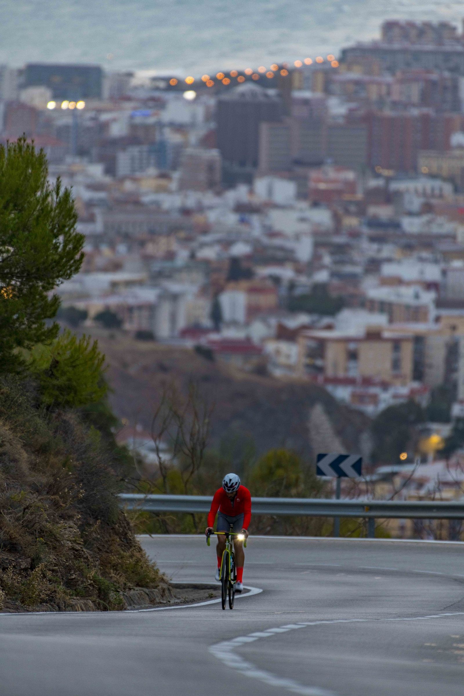 La múltiple subida a la Reina de Miguel Solis