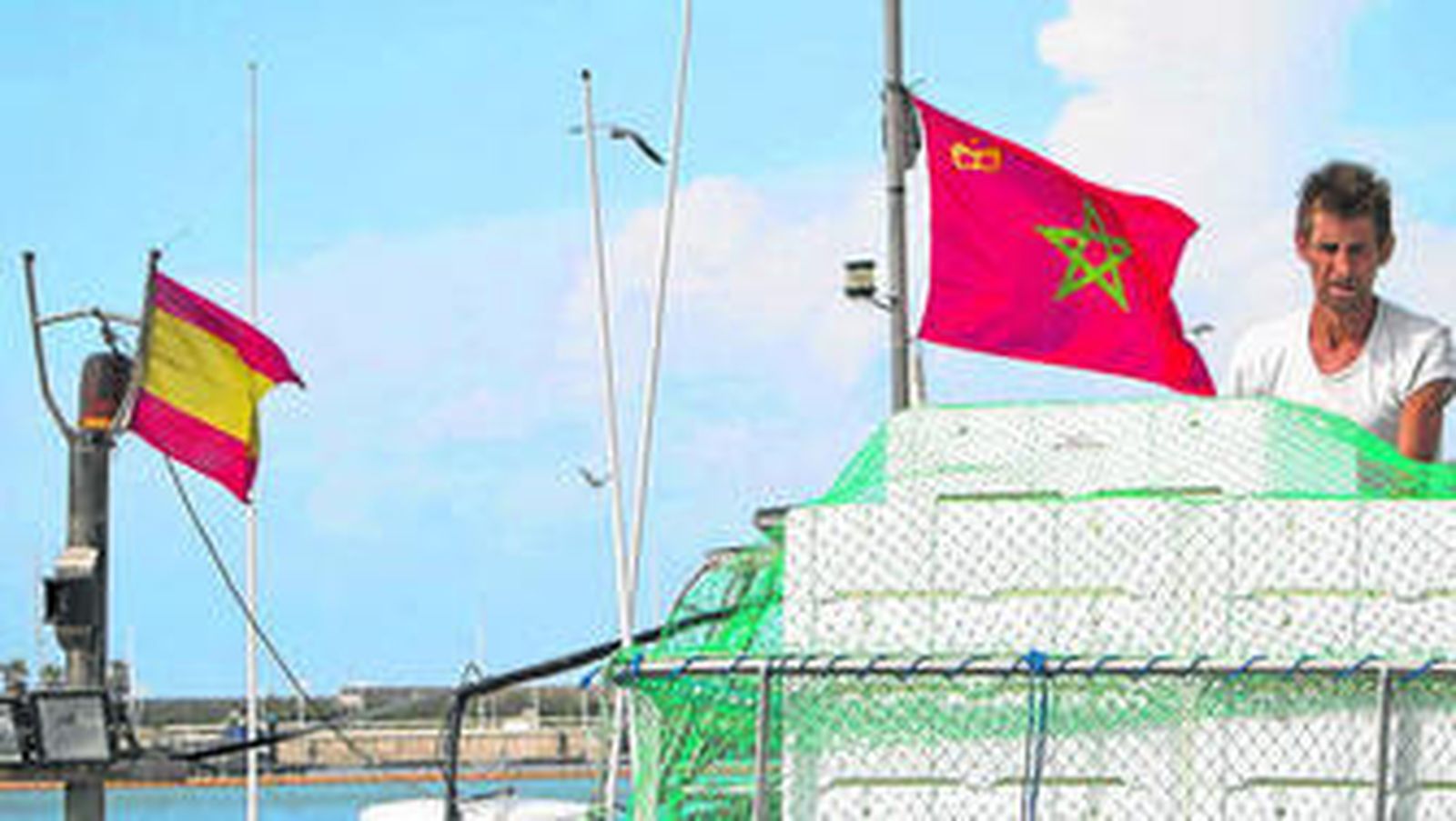 Una embarcación barbateña atracada en el puerto hace unos meses, en una imagen de archivo.