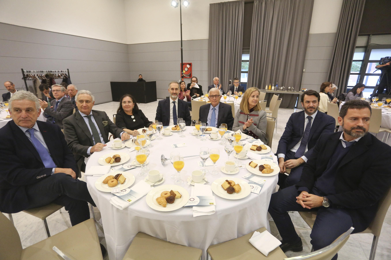 Fotos del Desayuno informativo Grupo Joly con el alcalde de Málaga