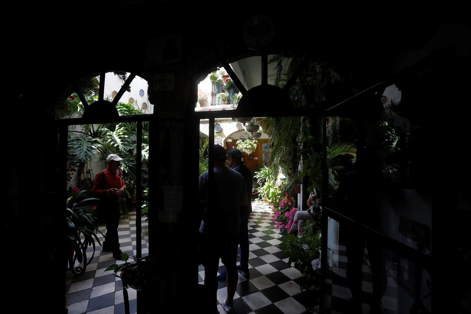 Los patios de Córdoba de la ruta Judería-San Francisco, en imágenes