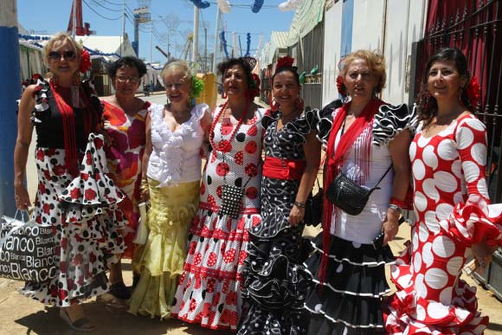 El Real estuvo al completo durante toda la jornada de feria

Foto: Paco Guerrero