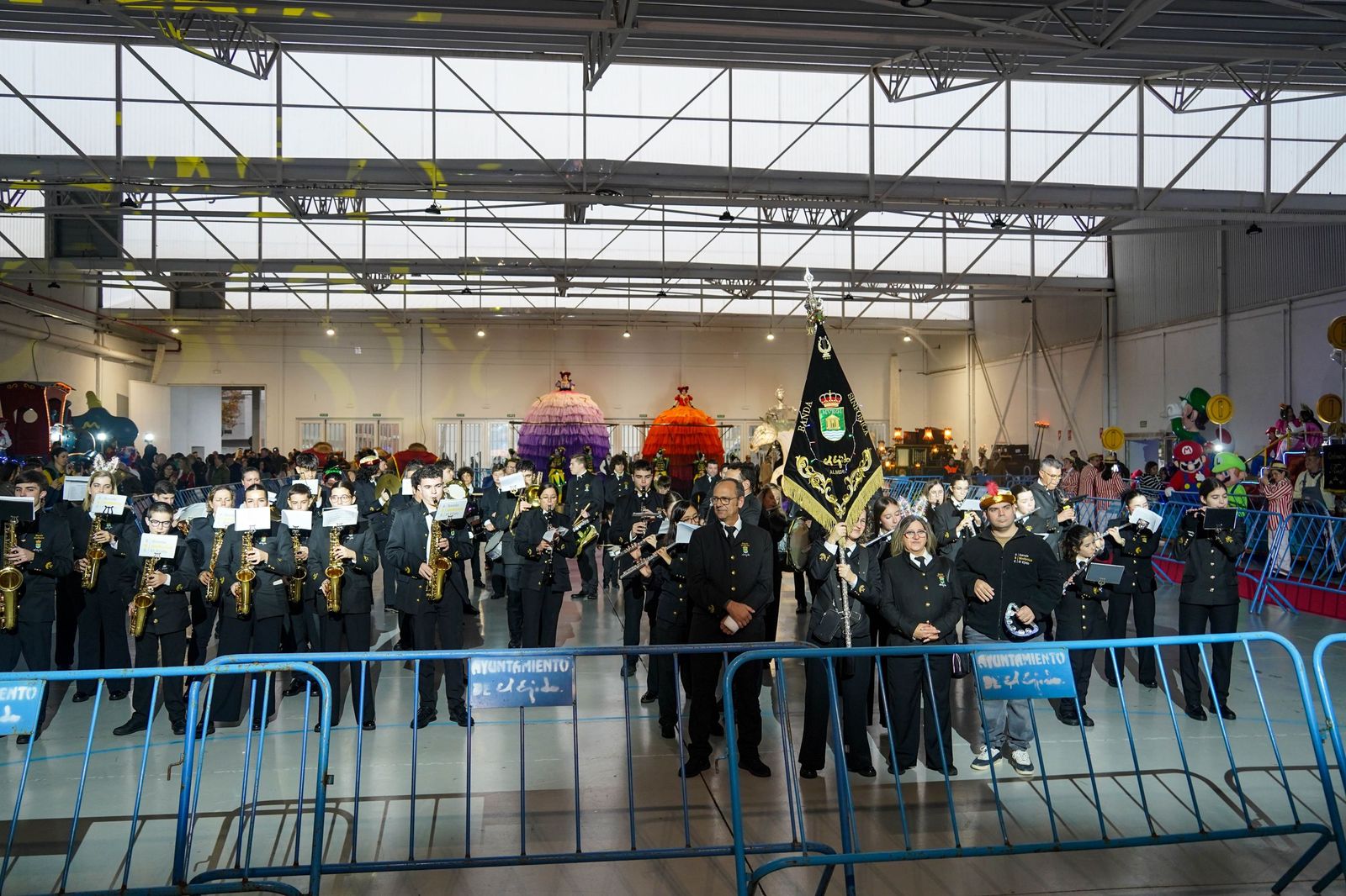 La especial cabalgata de los Reyes Magos en la Nave Ejidomar de El Ejido, en imágenes