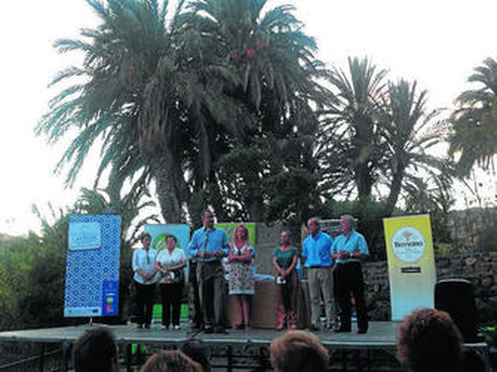 Eugenio Gonzálvez, y el resto de alcaldes del Bajo Andarax durante la presentación del evento.