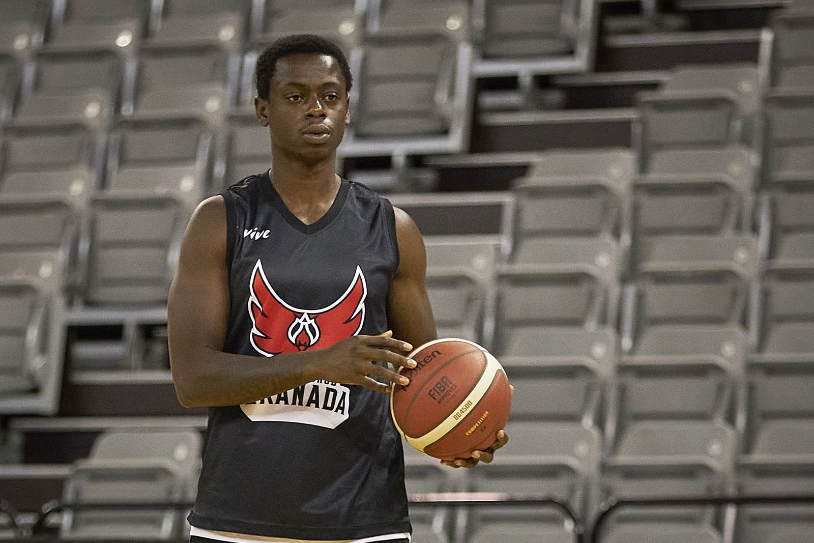 Thomas Bropleh entrenando con el Covirán Granada