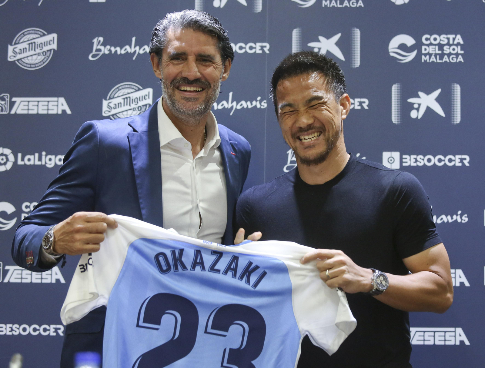 Shinji Okazaki, su fugaz paso por Málaga, en fotos