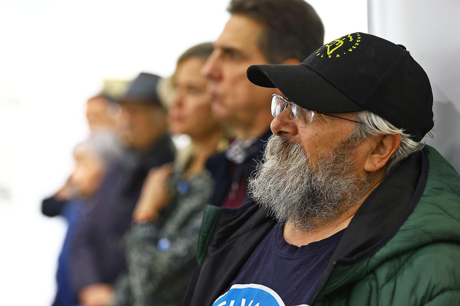 Imágenes de la inauguración de la exposición A PONIENTE en Caja Rural del Sur