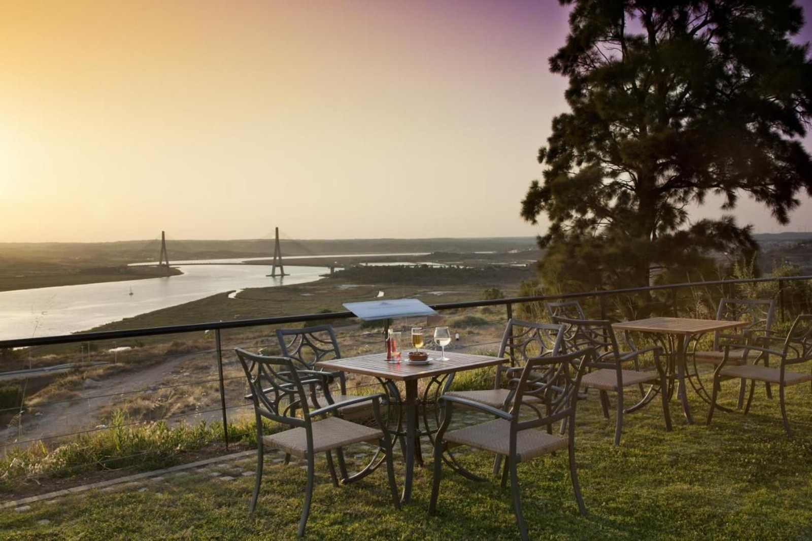 El espectacular Parador de Huelva con las mejores vistas a Portugal reabre con esta oferta