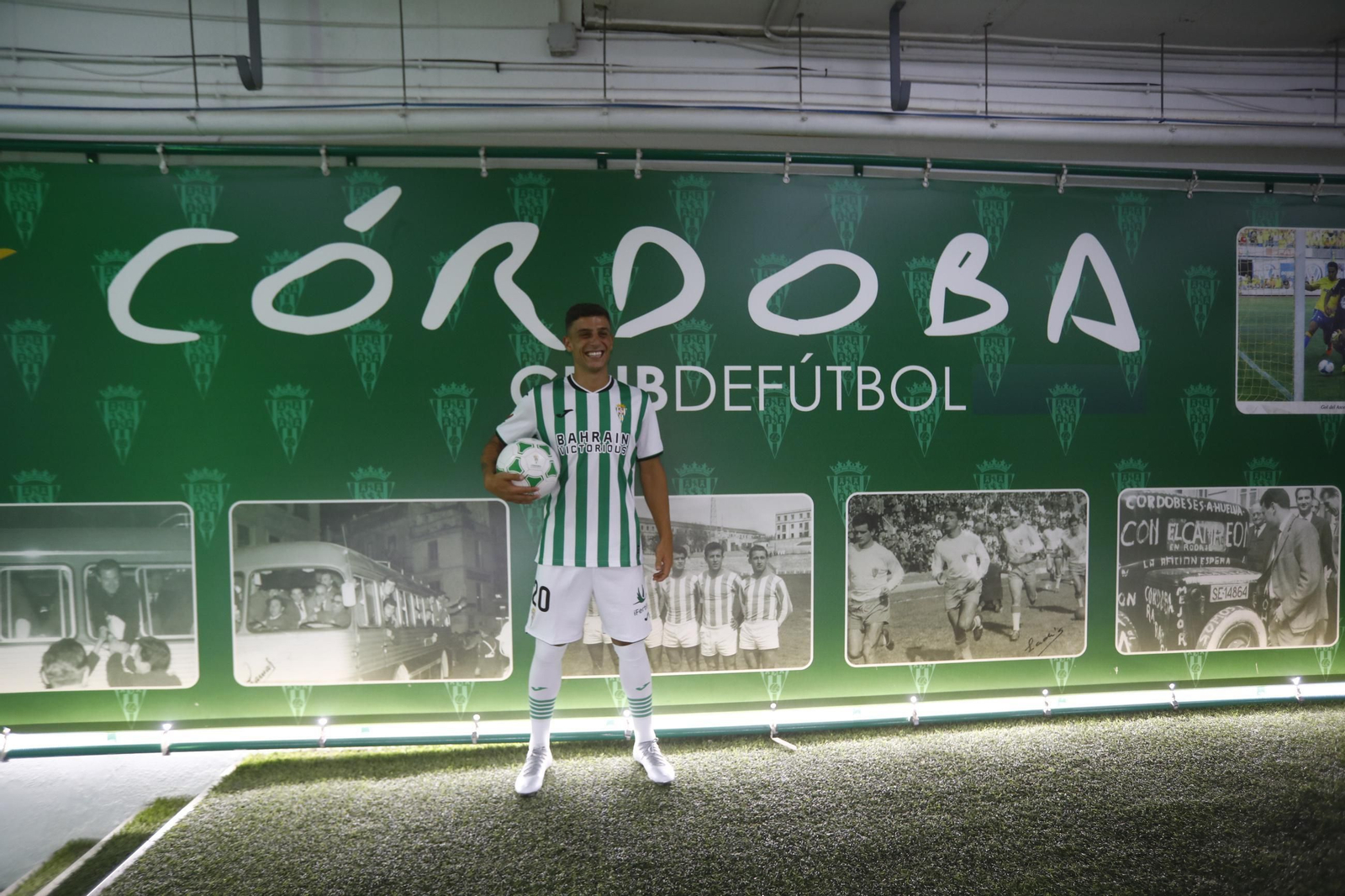 Las mejores fotos de la presentación de Adri Fuentes, Juan María Alcedo y Mariano Carmona como jugadores del Córdoba CF