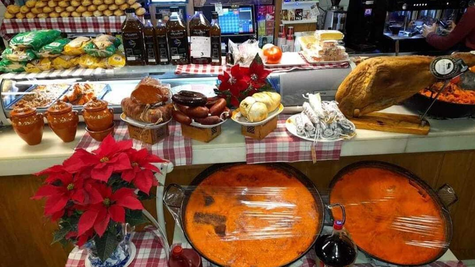 Una selección de los productos de la Cafetería Roper