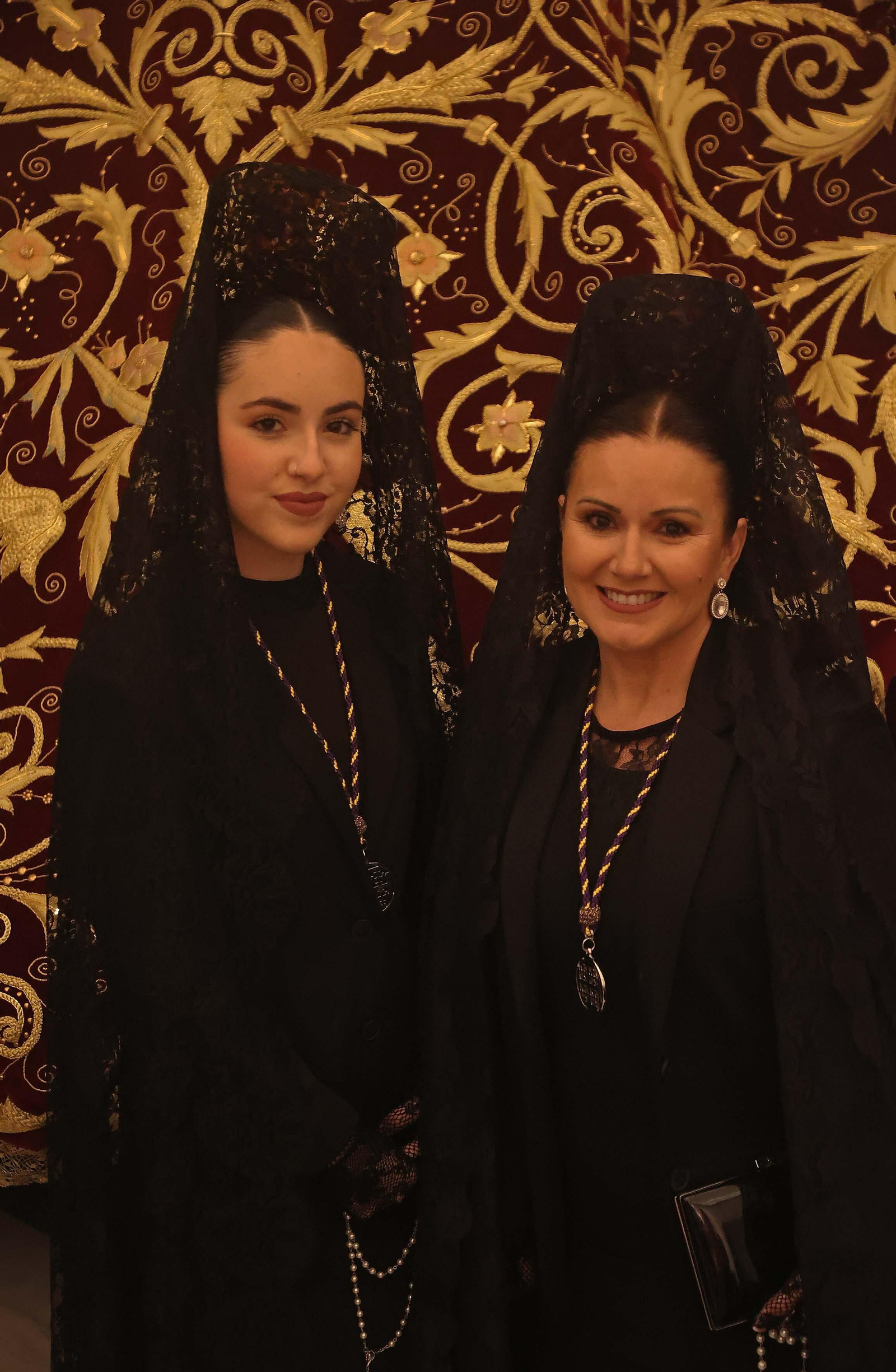 Fotos del Jueves Santo en Algeciras: Tres Caídas y Nazareno