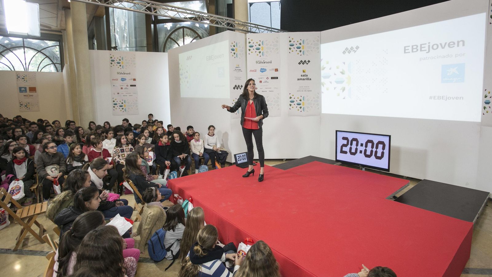 Las ponencias se alternan con los 'networking'.