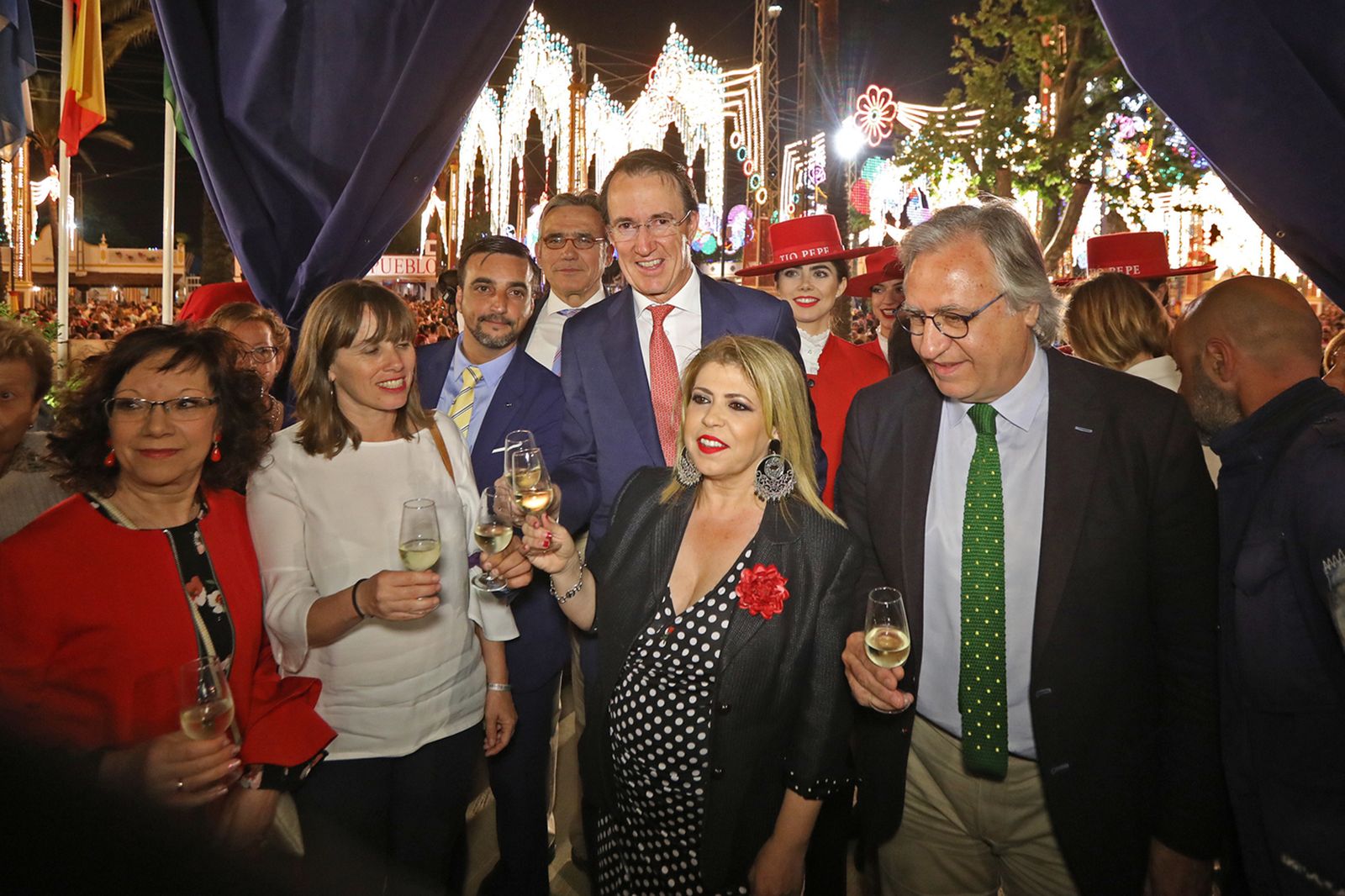 Las imágenes del alumbrado de la Feria del Caballo