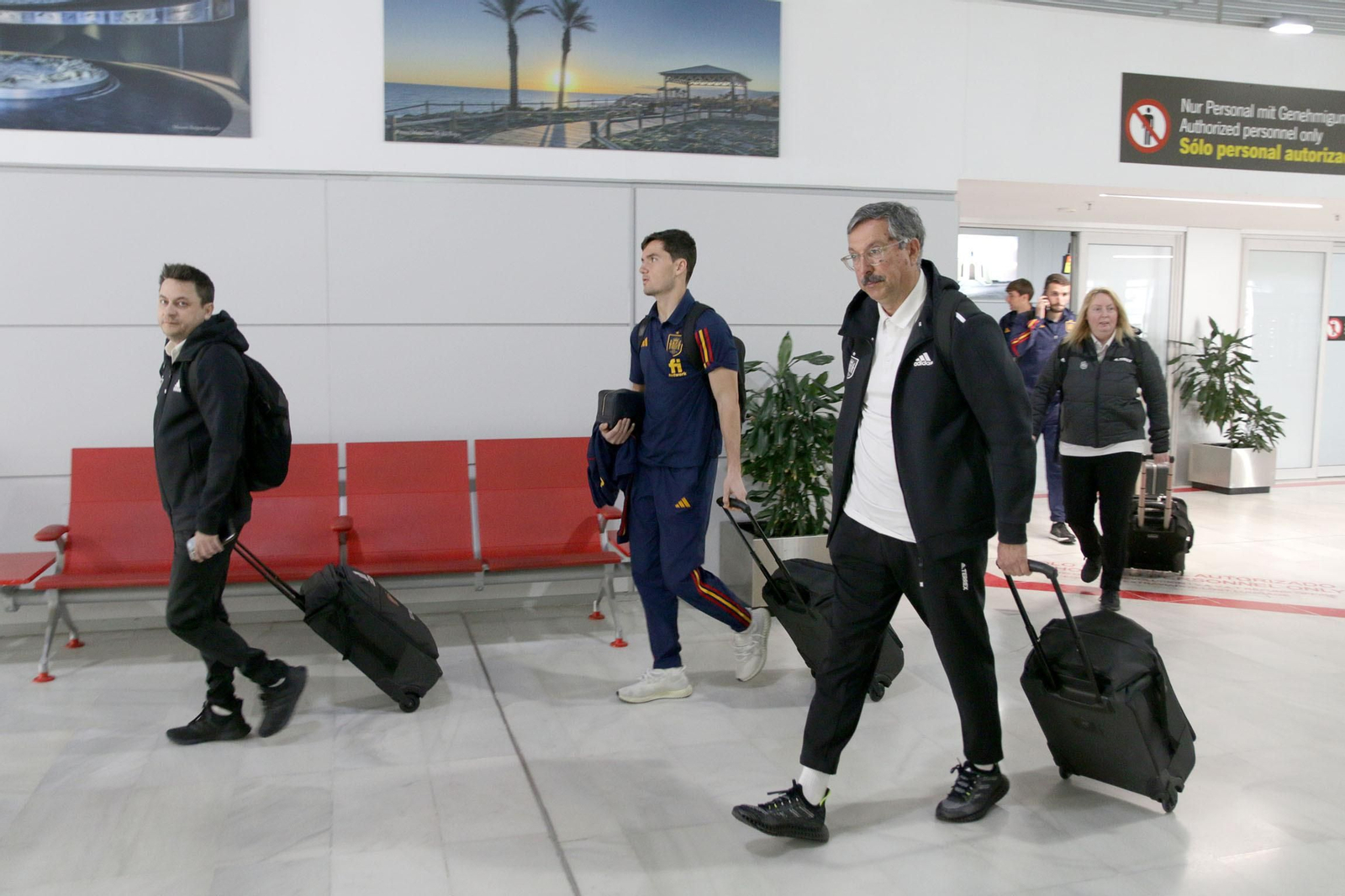 La Selección Española Sub-21 aterriza en Almería