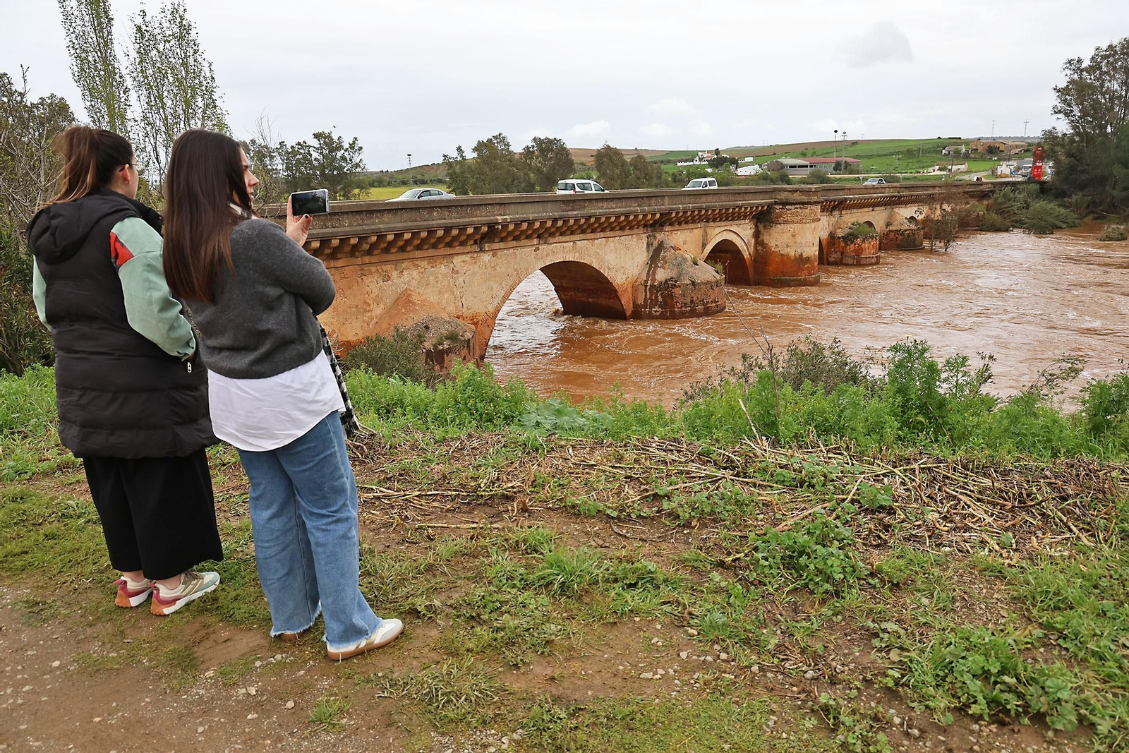 Sus aguas rojas son hipnóticas, pero extremadamente tóxicas
