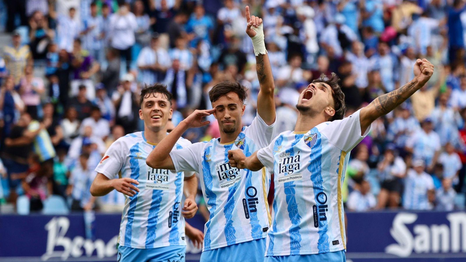 Larrubia celebra su gol ante el Eibar.