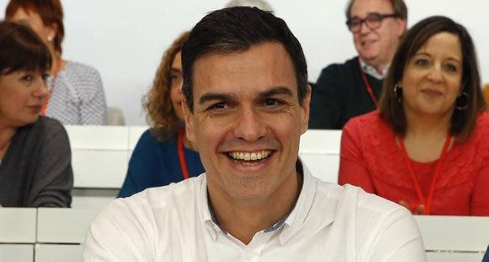 Duras críticas de los barones socialistas a los resultados del 20-D y a la gestión de Pedro Sánchez en el Comité Federal