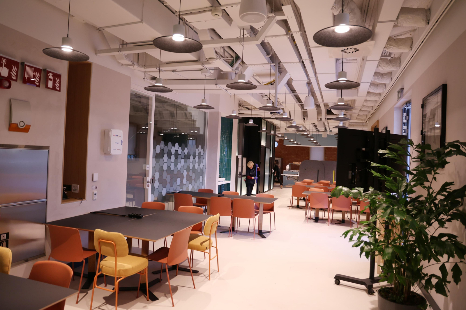 La inauguración del Centro de Ciberseguridad de Google en Málaga, en imágenes