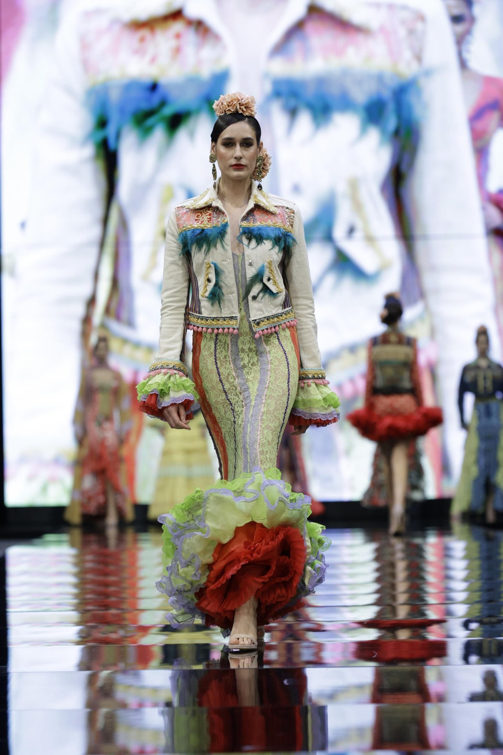 Desfile de Castrejón en SIMOF 2025, todas las fotos