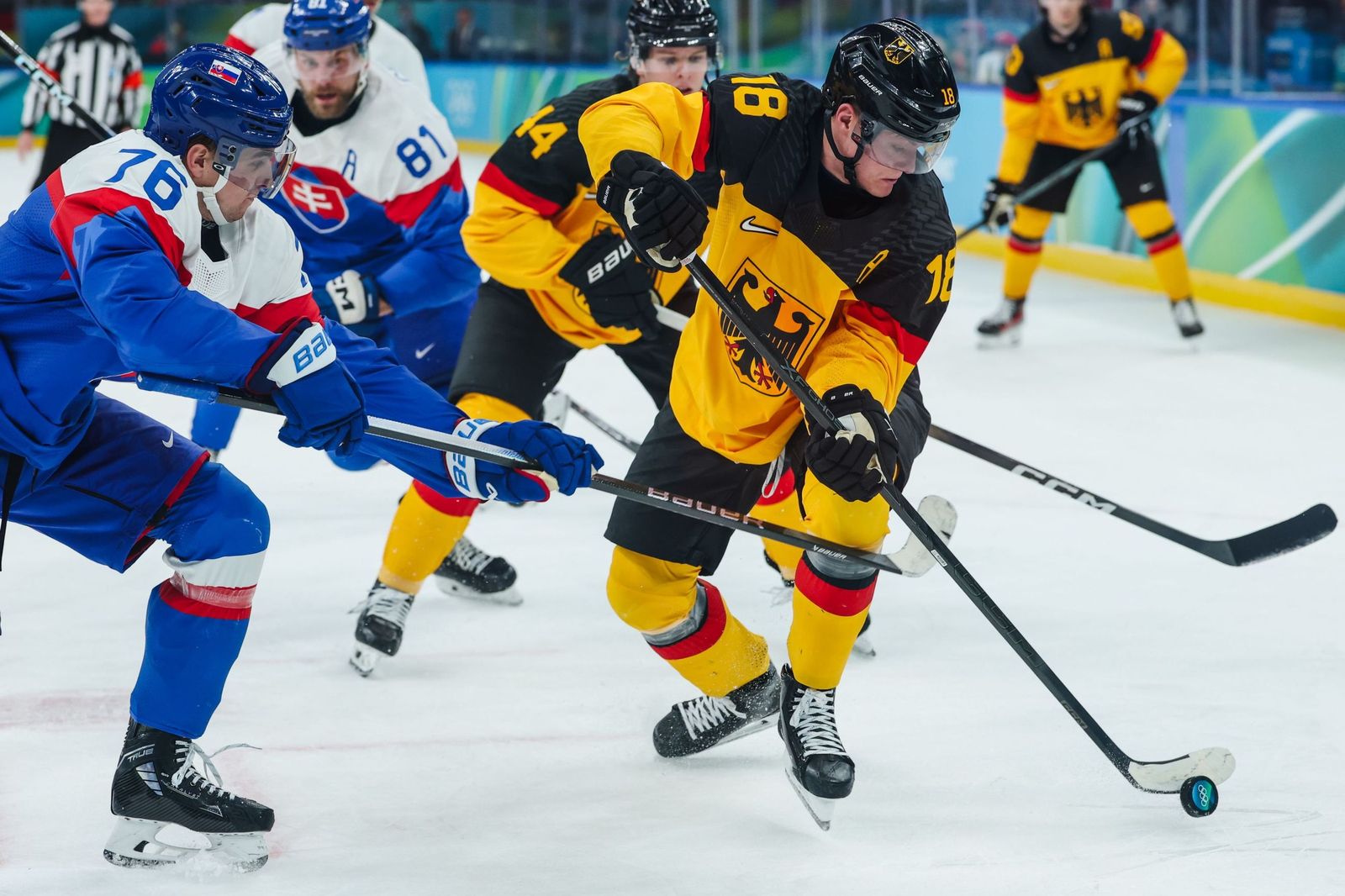 Las mejores fotos de los Juegos Olímpicos de invierno Milán Cortina d'Ampezzo 2026 | Jornada 13