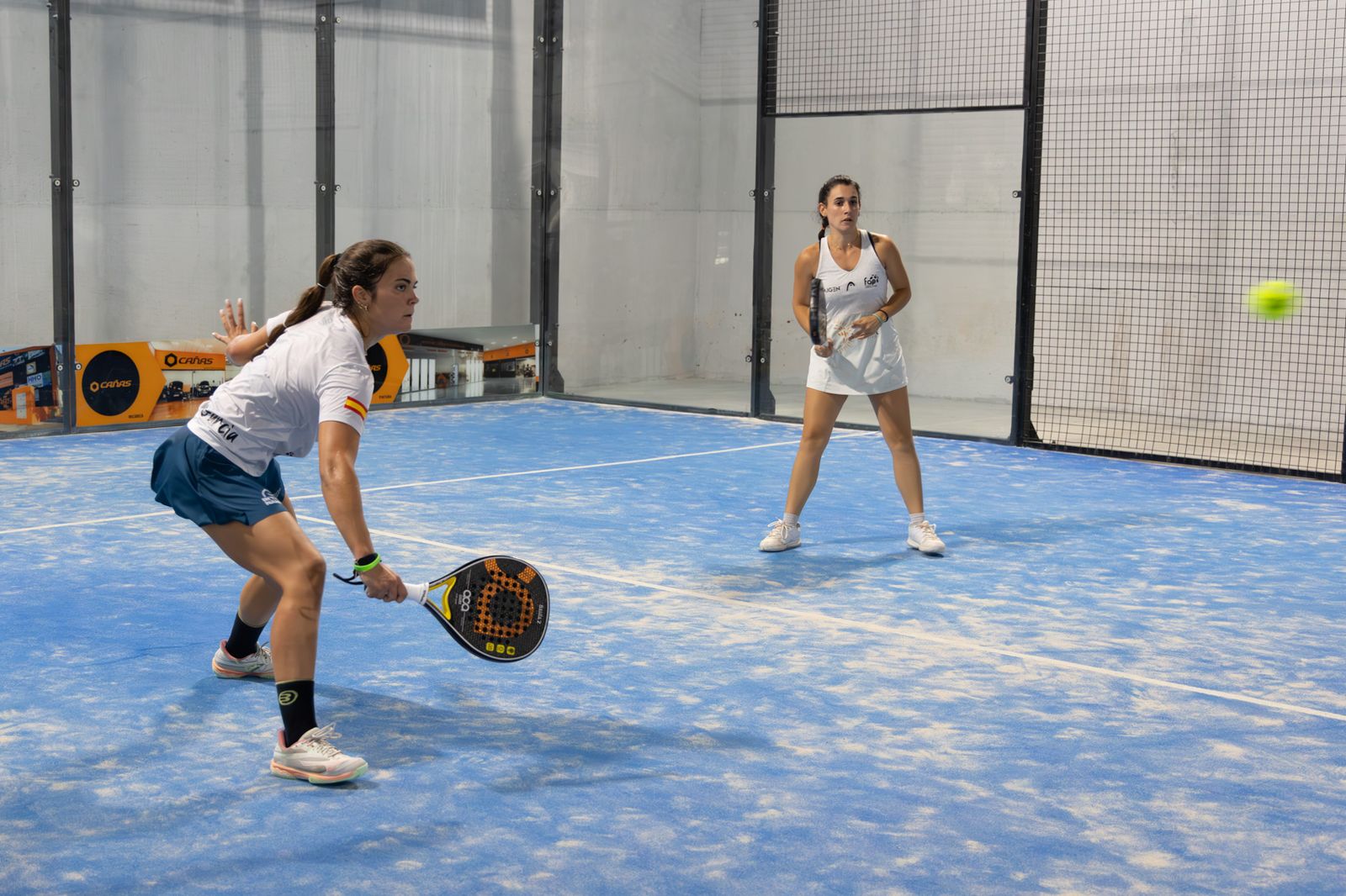 Las finales y la entrega de premios del Campeonato de Andalucía de pádel, en imágenes