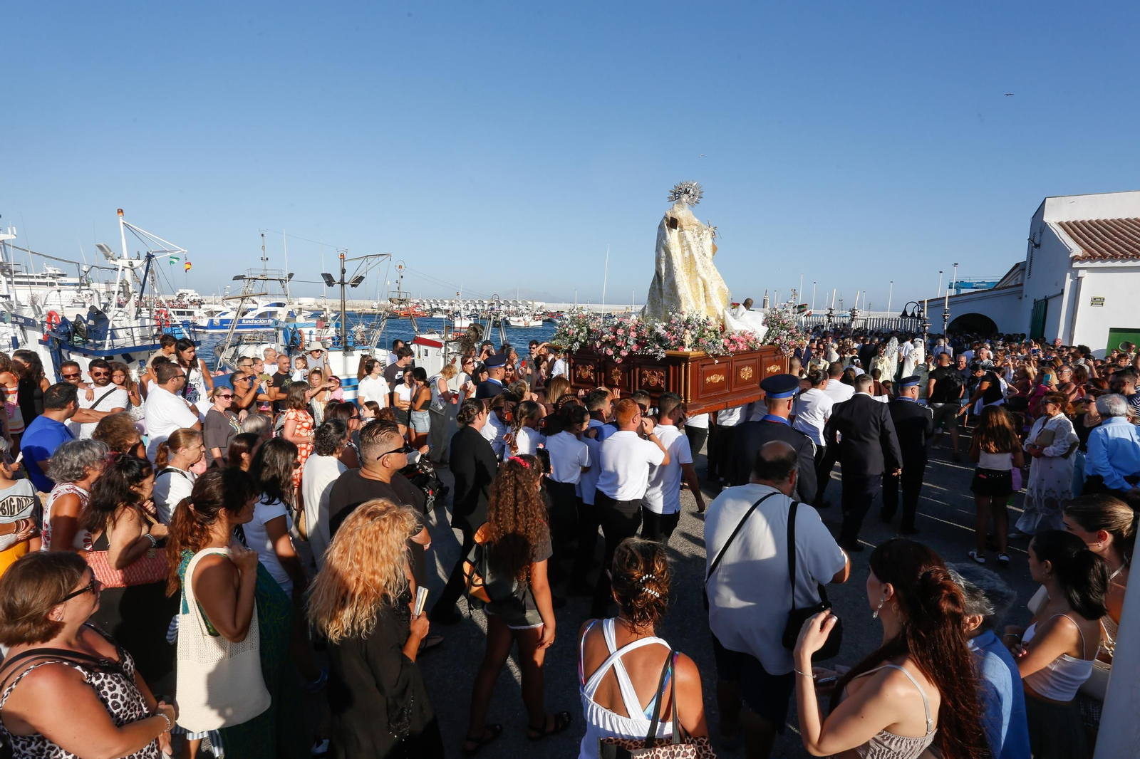 Fotos de la procesión de la Virgen del Carmen en Tarifa