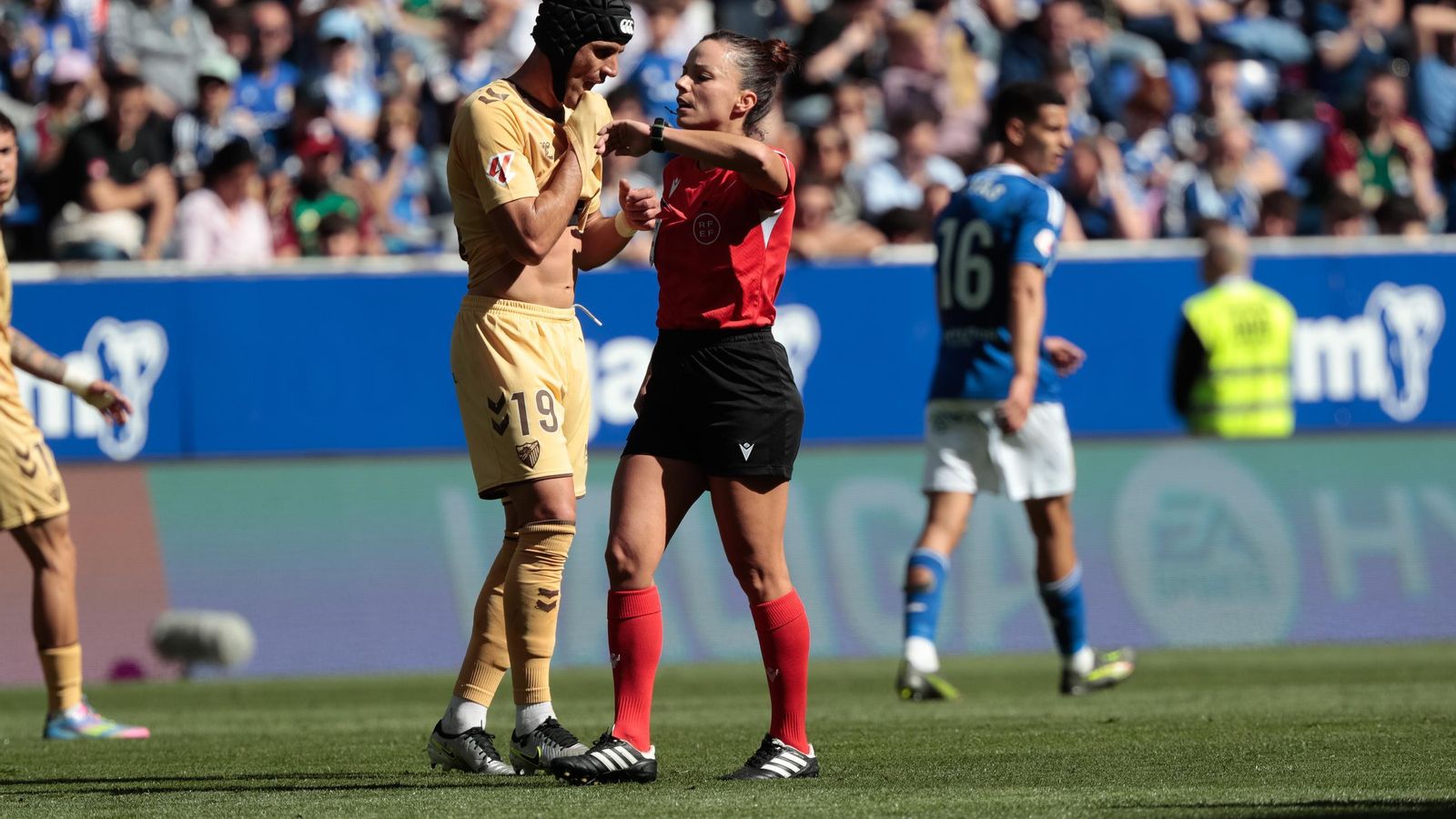 El Real Oviedo-Málaga CF, en fotos