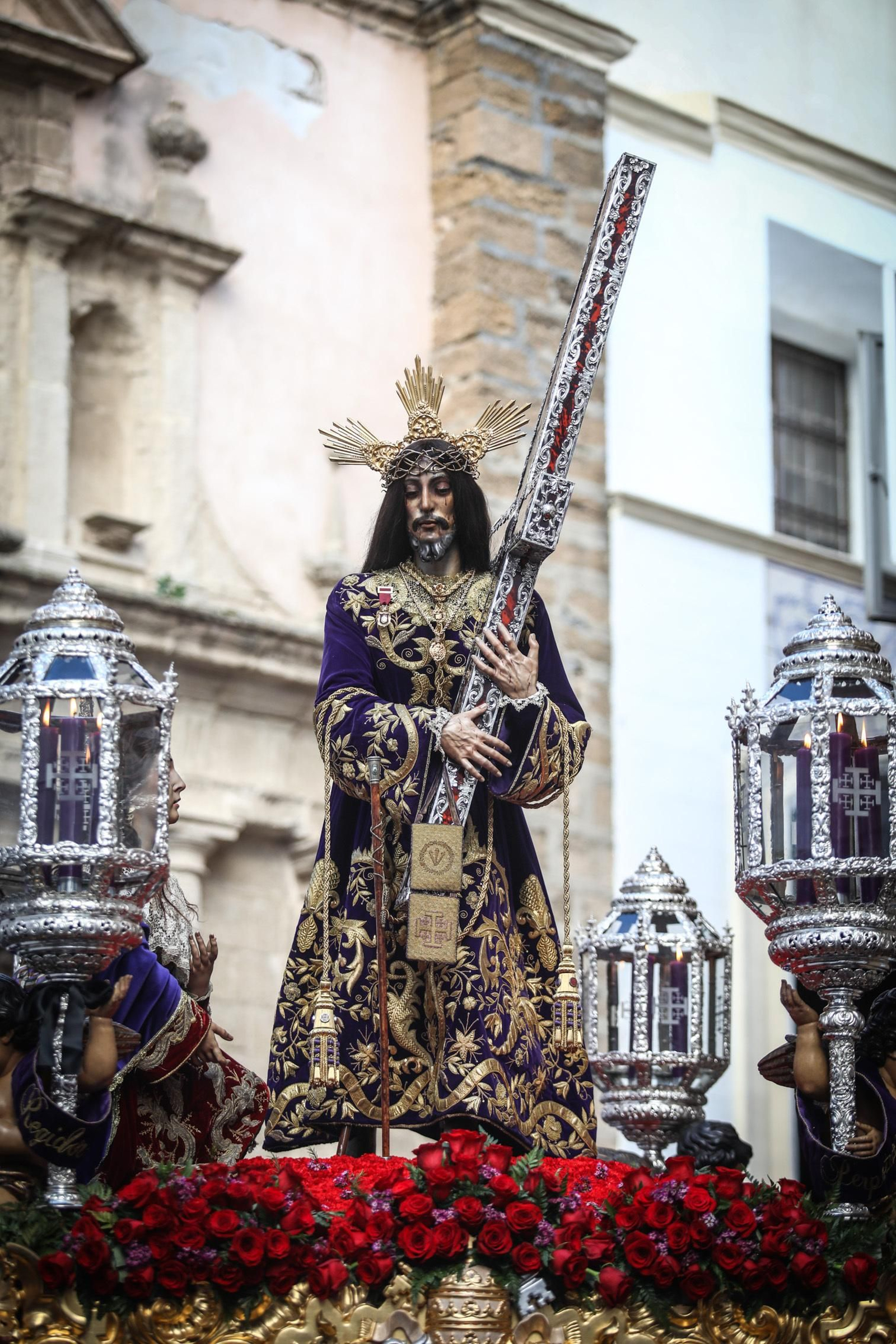 Salida procesional de la hermandad del Nazareno