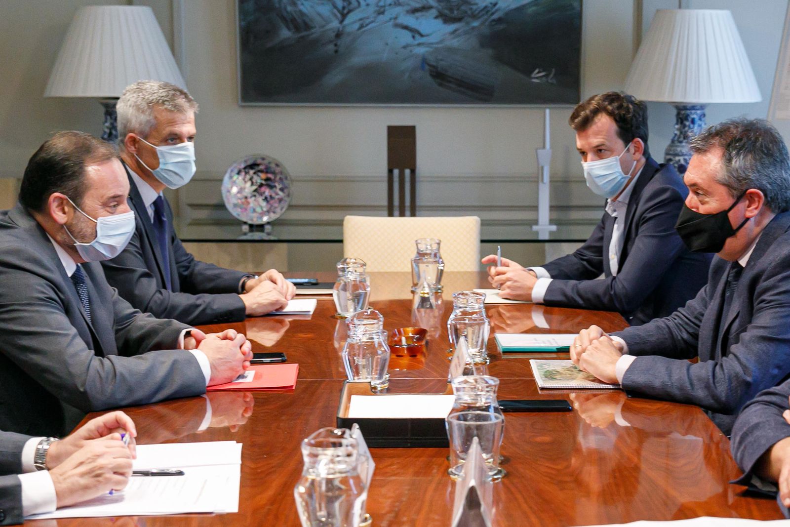 Juan Espadas con el ministro José Luis Ábalos en su última reunión en Madrid, en julio.