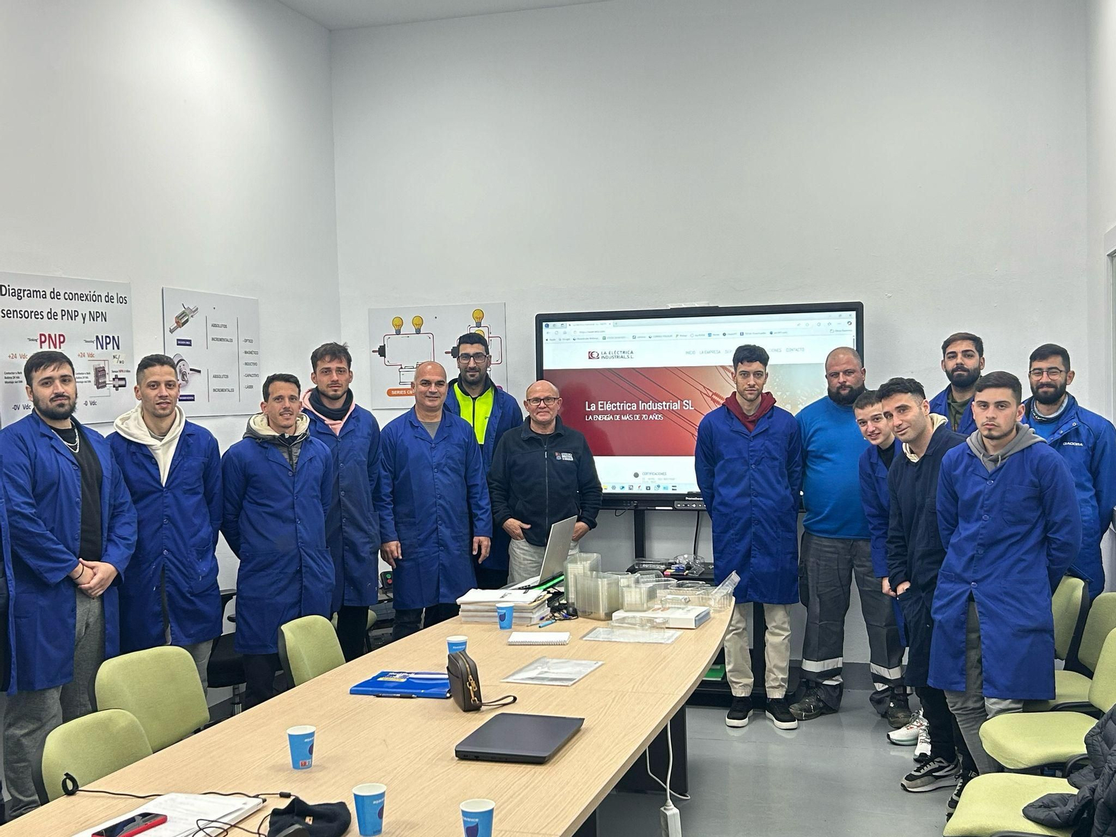 Éxito en formación y empleo en el sector de los frutos rojos