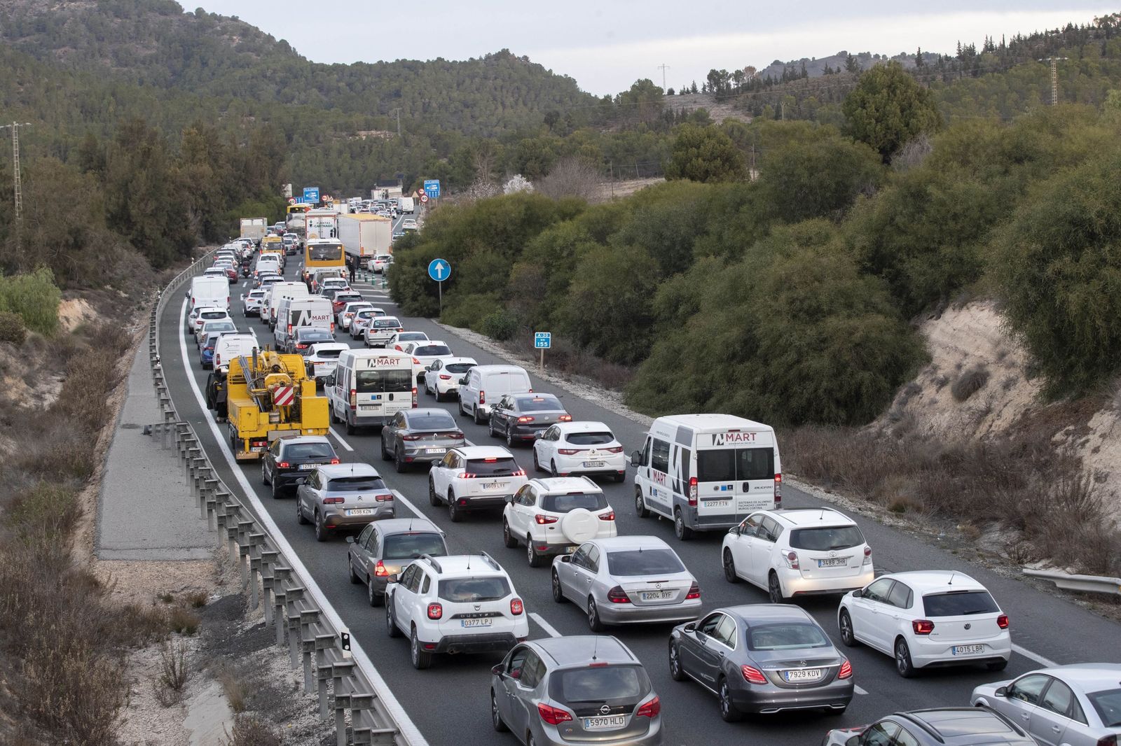 Las imágenes de la tractorada por las carreteras españolas: el campo para las principales vías