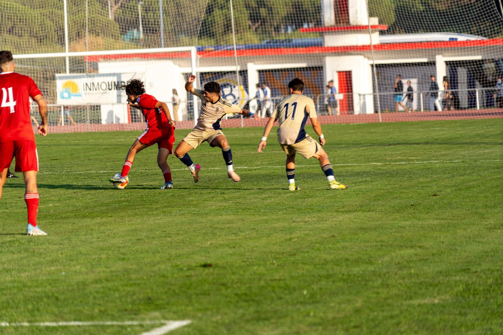 Imágenes del XXXIX Memorial Manuel González Rodríguez entre el Recreativo de Huelva - Sevilla Atlético