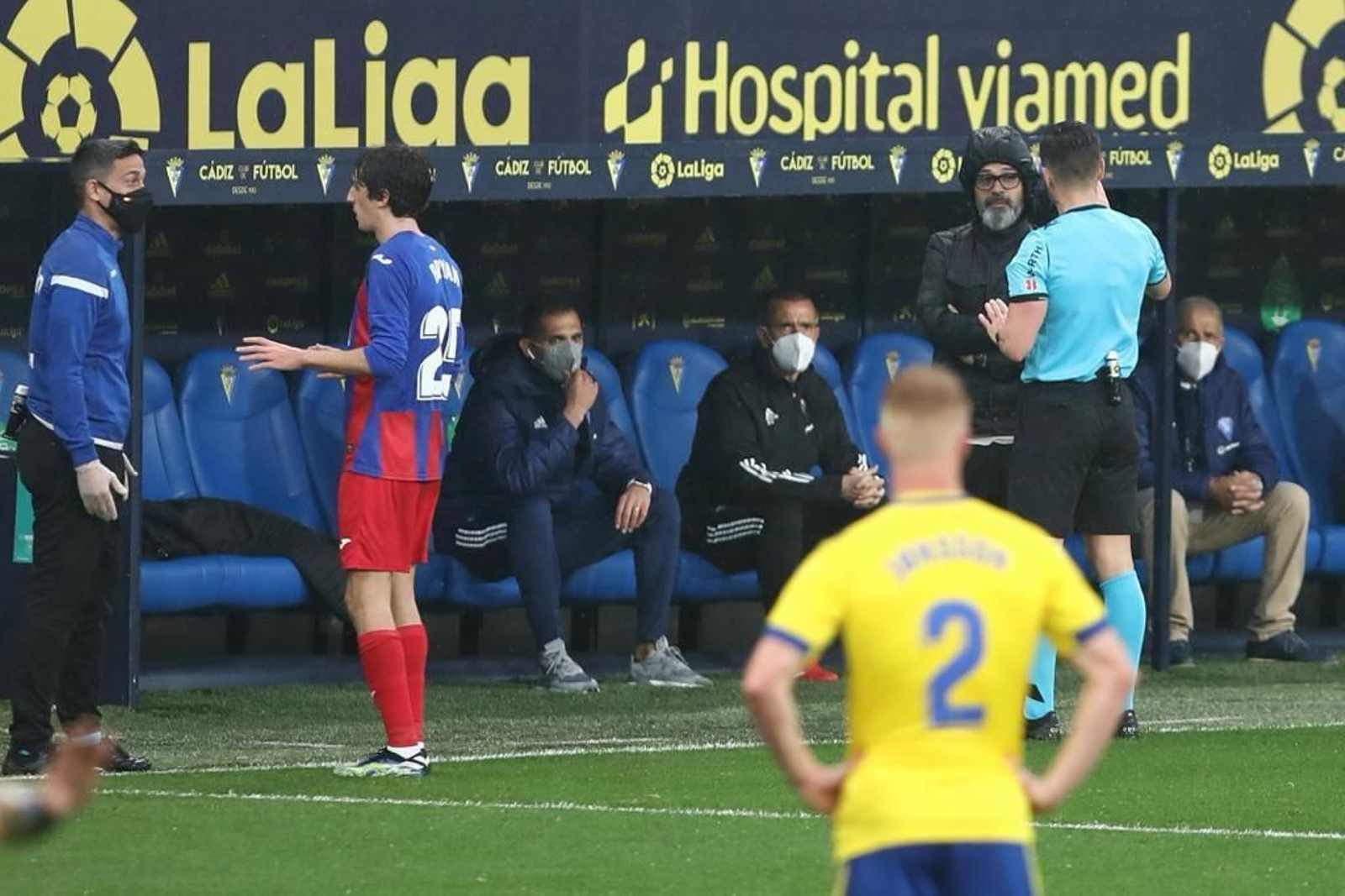 Las imágenes del Cádiz-Eibar.