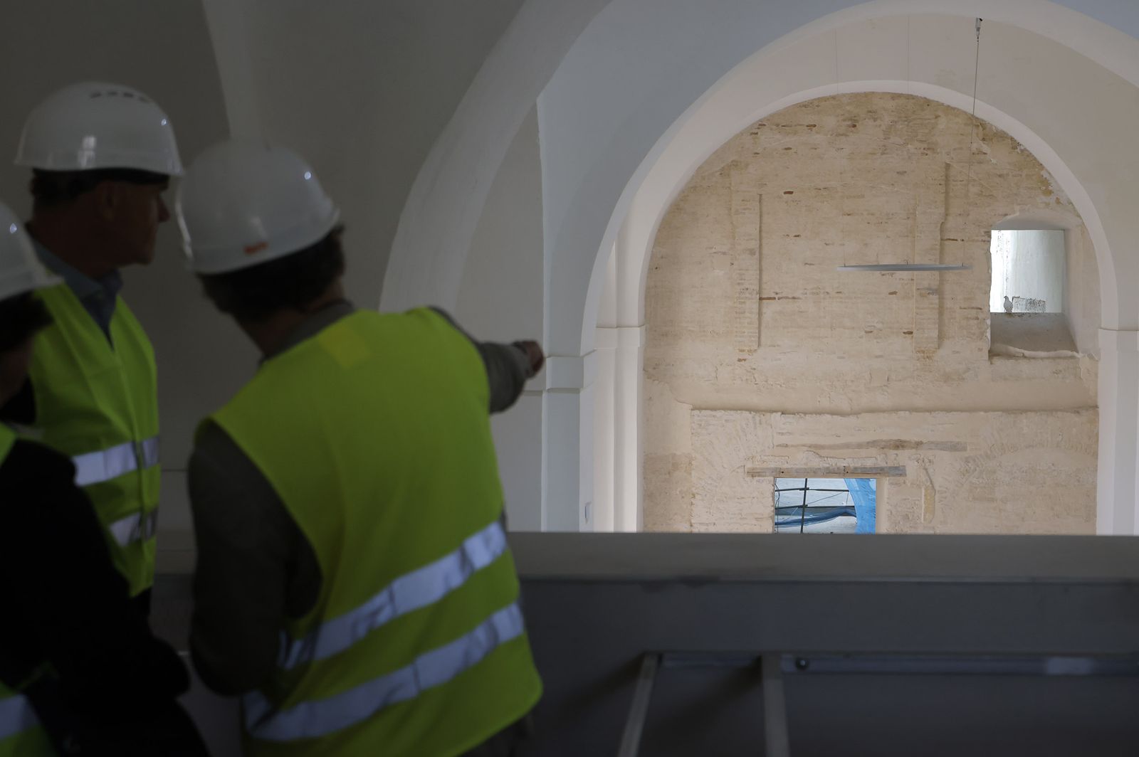 Las imágenes de la visita  a la Fábrica de Artillería