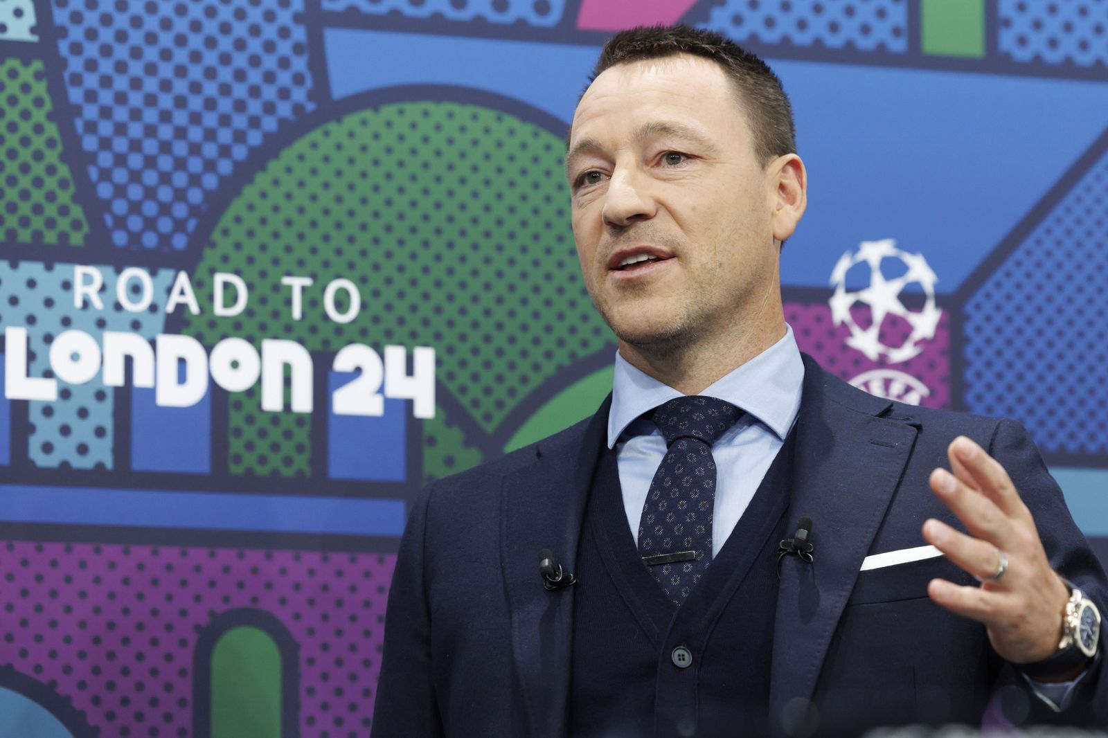 Las fotos de los sorteos europeos con el Betis en la Conference