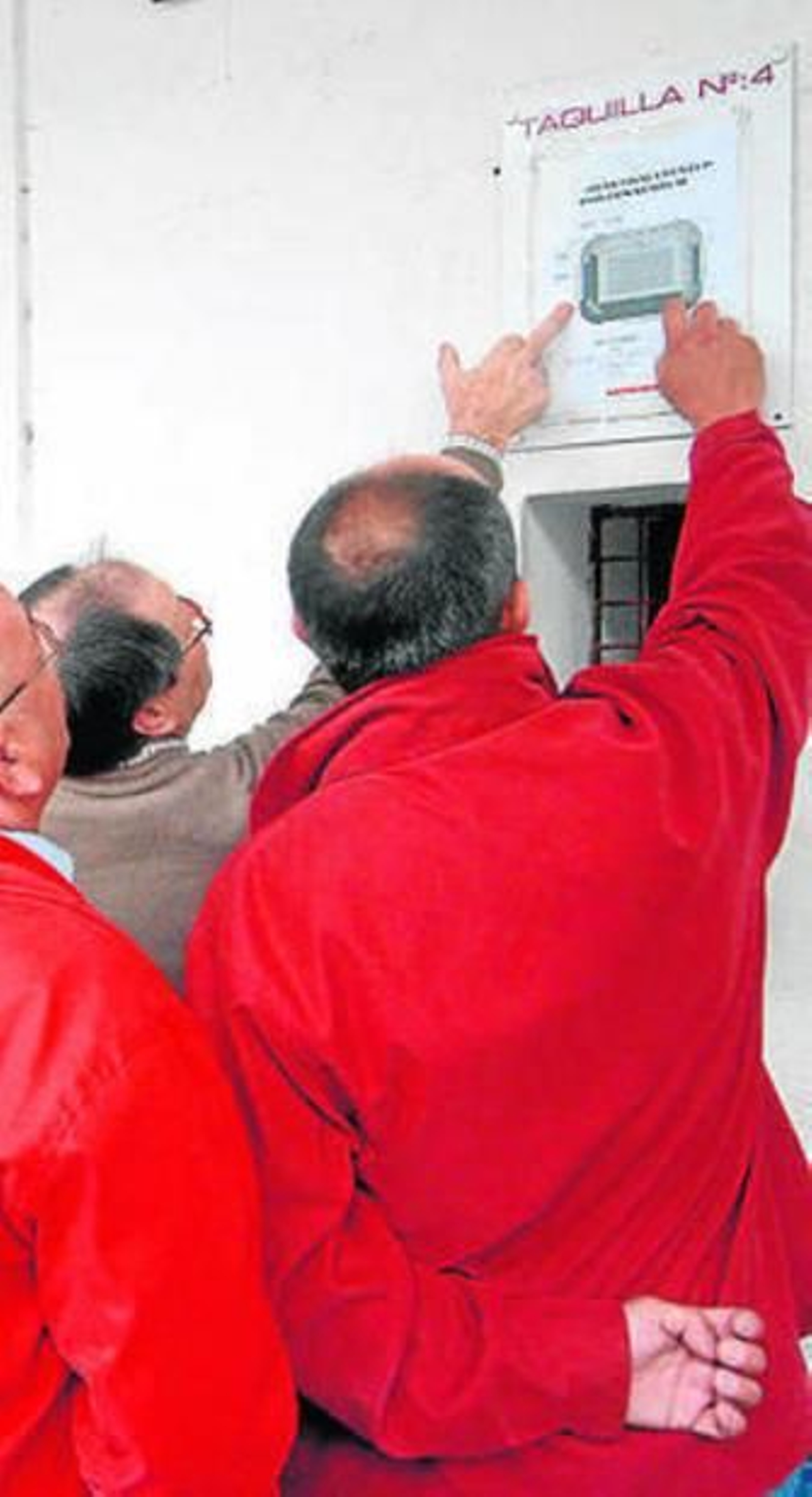 Aficionados en el Sánchez-Pizjuán.