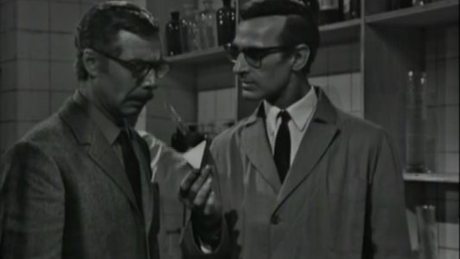 El objeto de 'La alarma', con Ibáñez Menta de protagonista