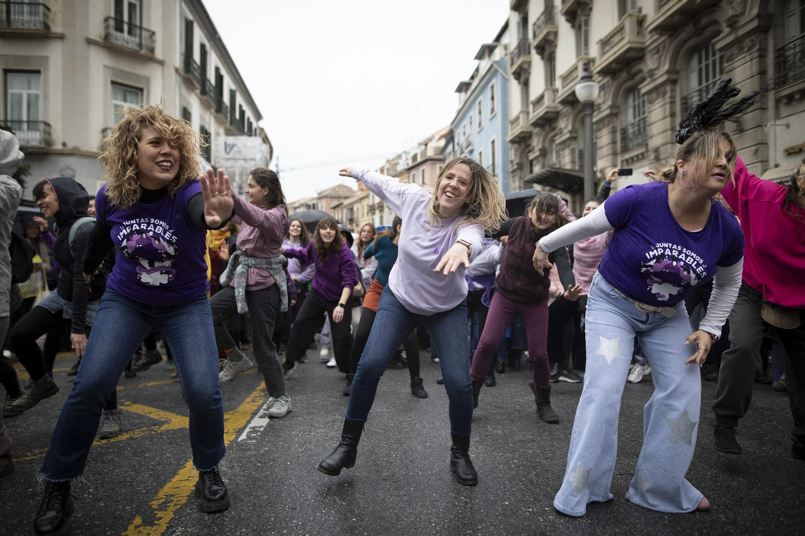 Las mejores imágenes de la manifestación del 8M en Granada