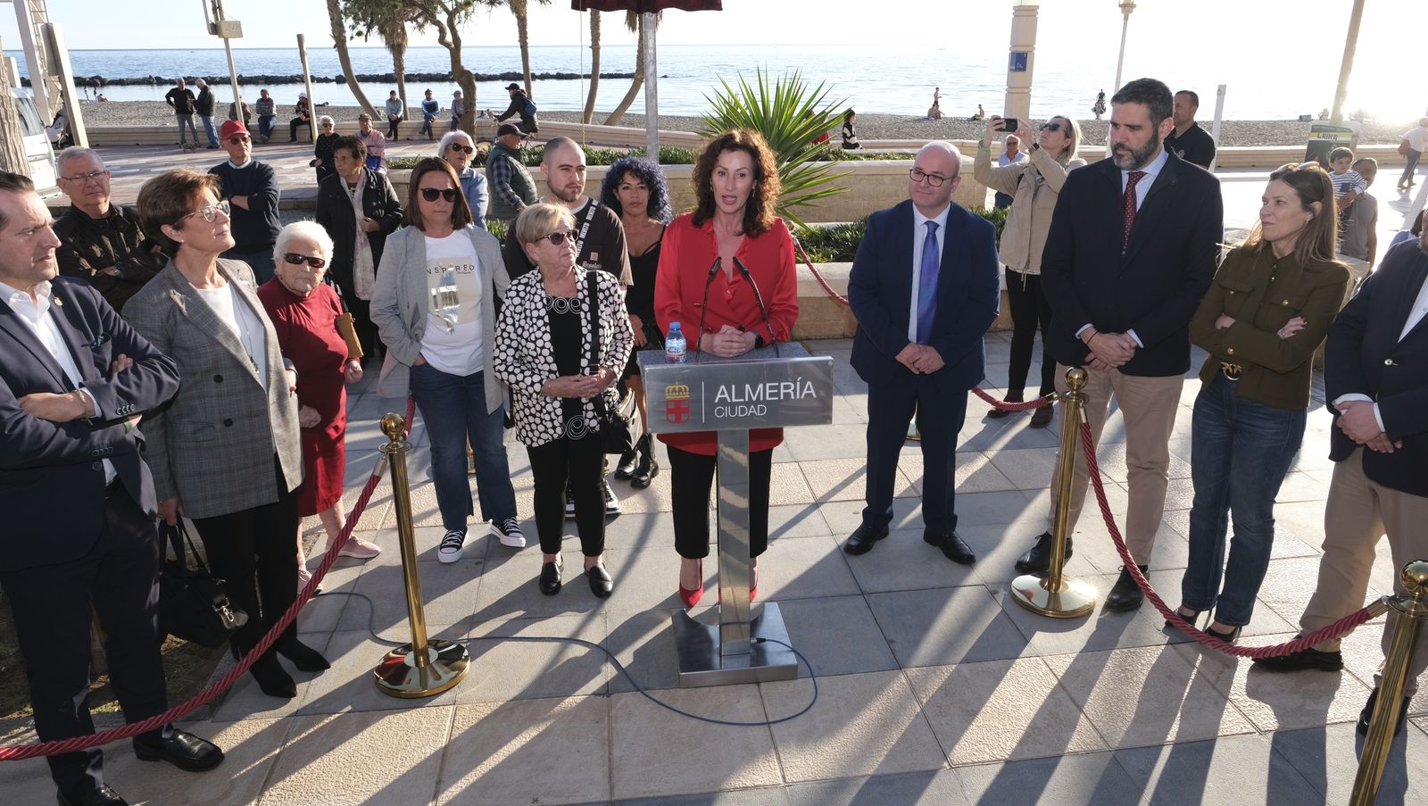 Imágenes de la Inauguración de la Plaza Diego García Molina, hostelero que fue Presidente de ASHAL