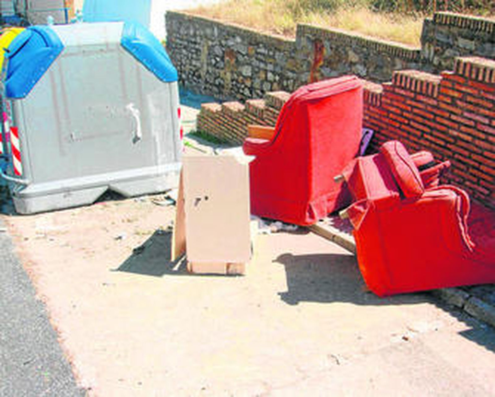 Los muebles viejos tienen su día de recogida