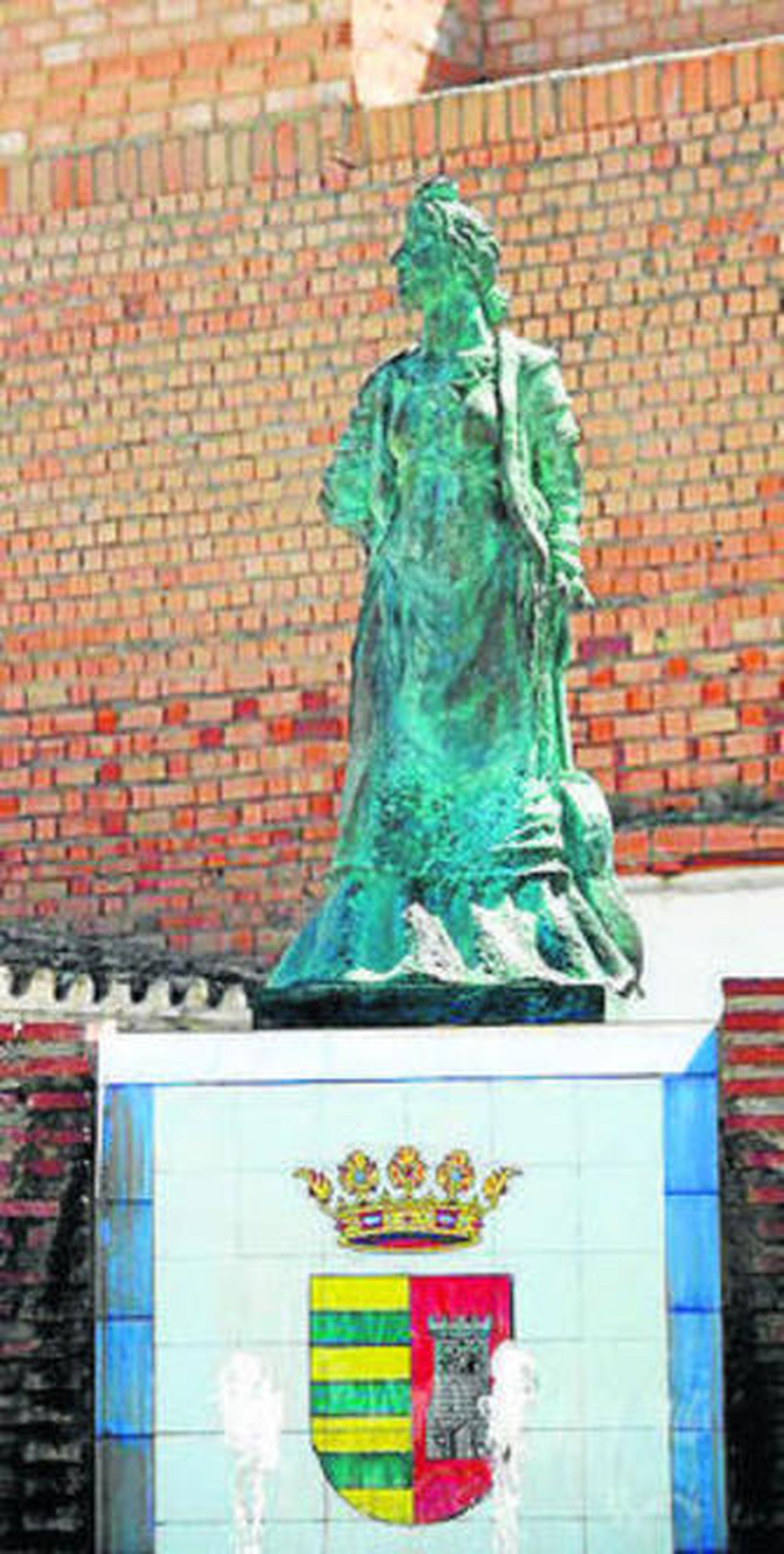 Monumento a 'La Petenera'.