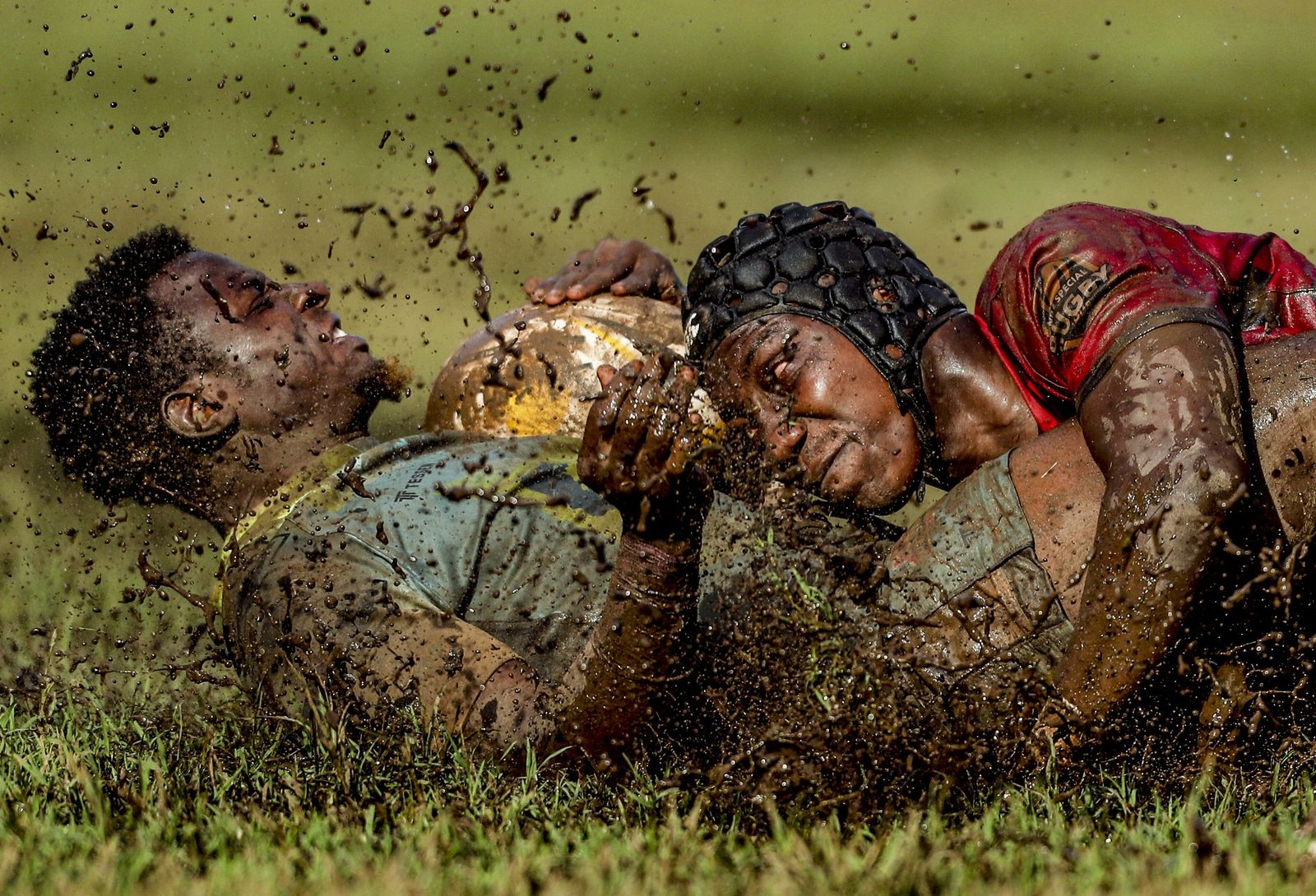 Rugby | The Muddy Tackle